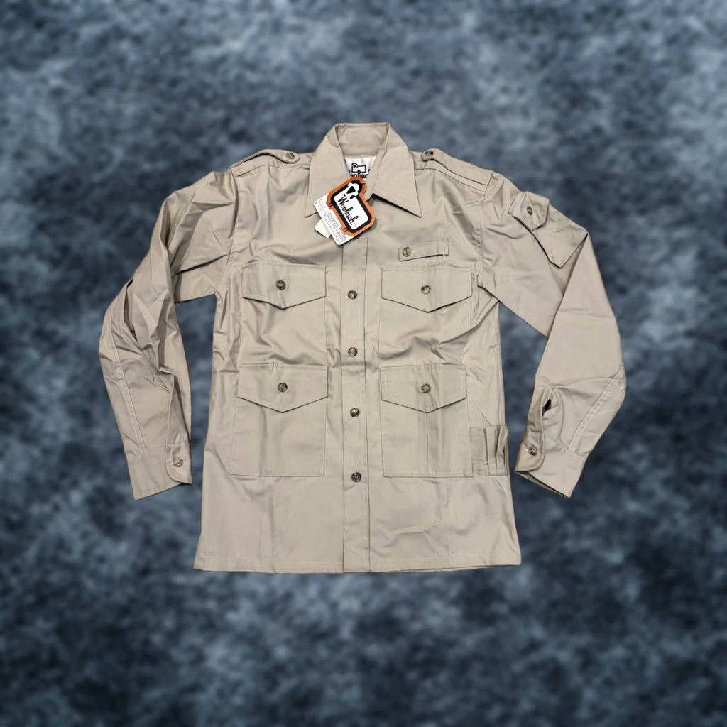 Vintage VINTAGE Woolrich Button-Up Shirt Men’s Small Safari Pockets NOS 90s Outdoor Beige Cotton Polyester Cotton Blend Regular Men's Shirt Size US S / EU 44-46 / 1 - 1 Thumbnail