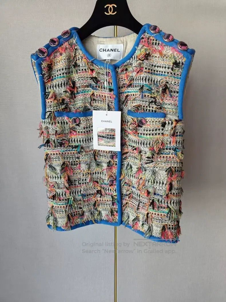 Chanel Chanel Vest Size XS / US 0-2 / IT 36-38 - 1 Thumbnail