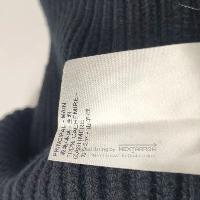 Louis Vuitton Louis Vuitton Black Logo Knit Sweater XS. Size US XS / EU 42 / 0 - 6 Thumbnail