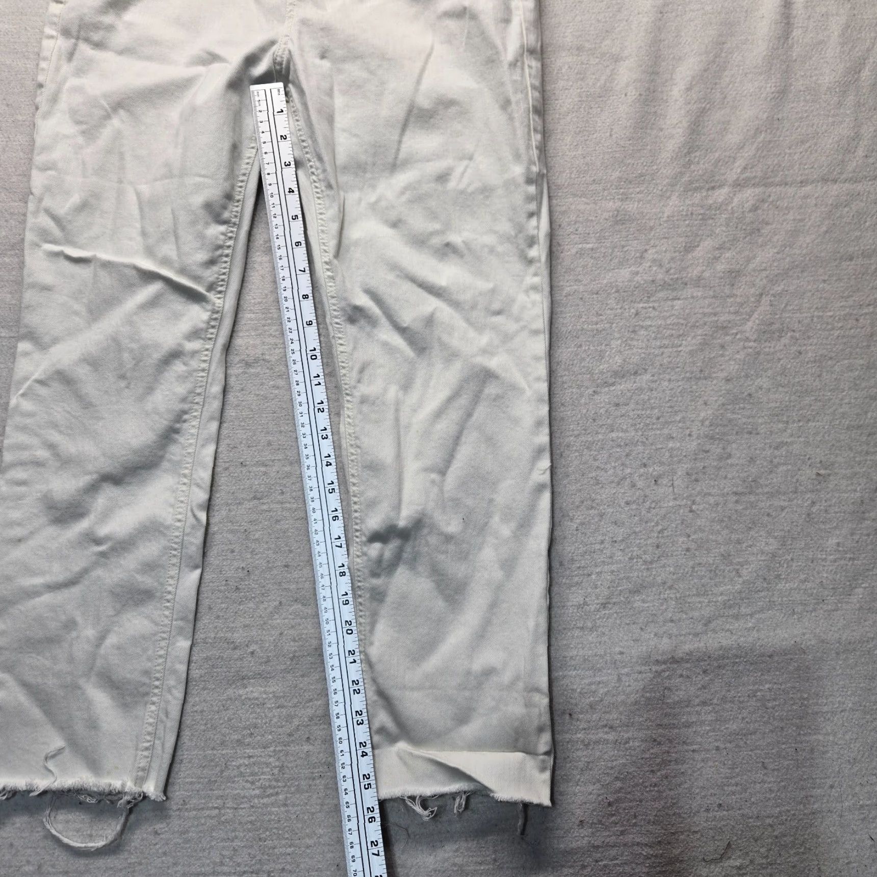 Old Navy Old Navy Pants Chino Straight Women 12 Mid Gray White - Casual Workwear, Flat Front, Button Zipper, Stretch, Machine Washable, Regular Rise, 12 Women Size 34" / US 12 / IT 48 - 7 Thumbnail
