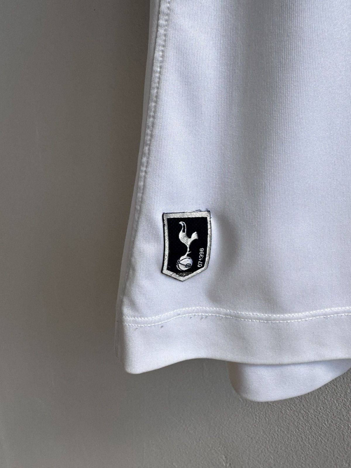 Under Armour TOTTENHAM HOTSPUR 2015 2016 FOOTBALL SHIRT SOCCER JERSEY Size US M / EU 48-50 / 2 - 3 Thumbnail