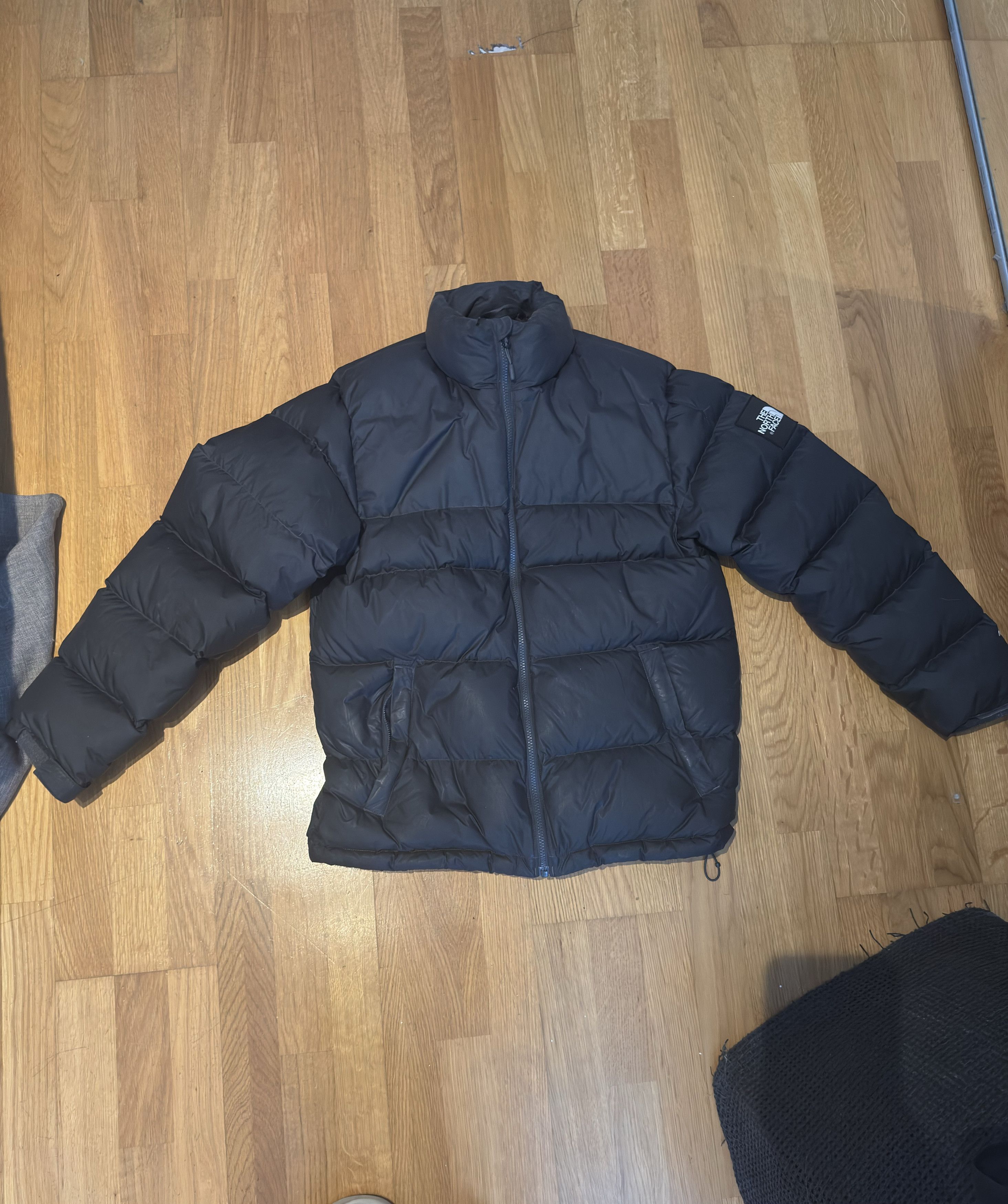 The North Face THe North Face Nuptse 1992 Retro Puffer Size US M / EU 48-50 / 2 - 1 Thumbnail