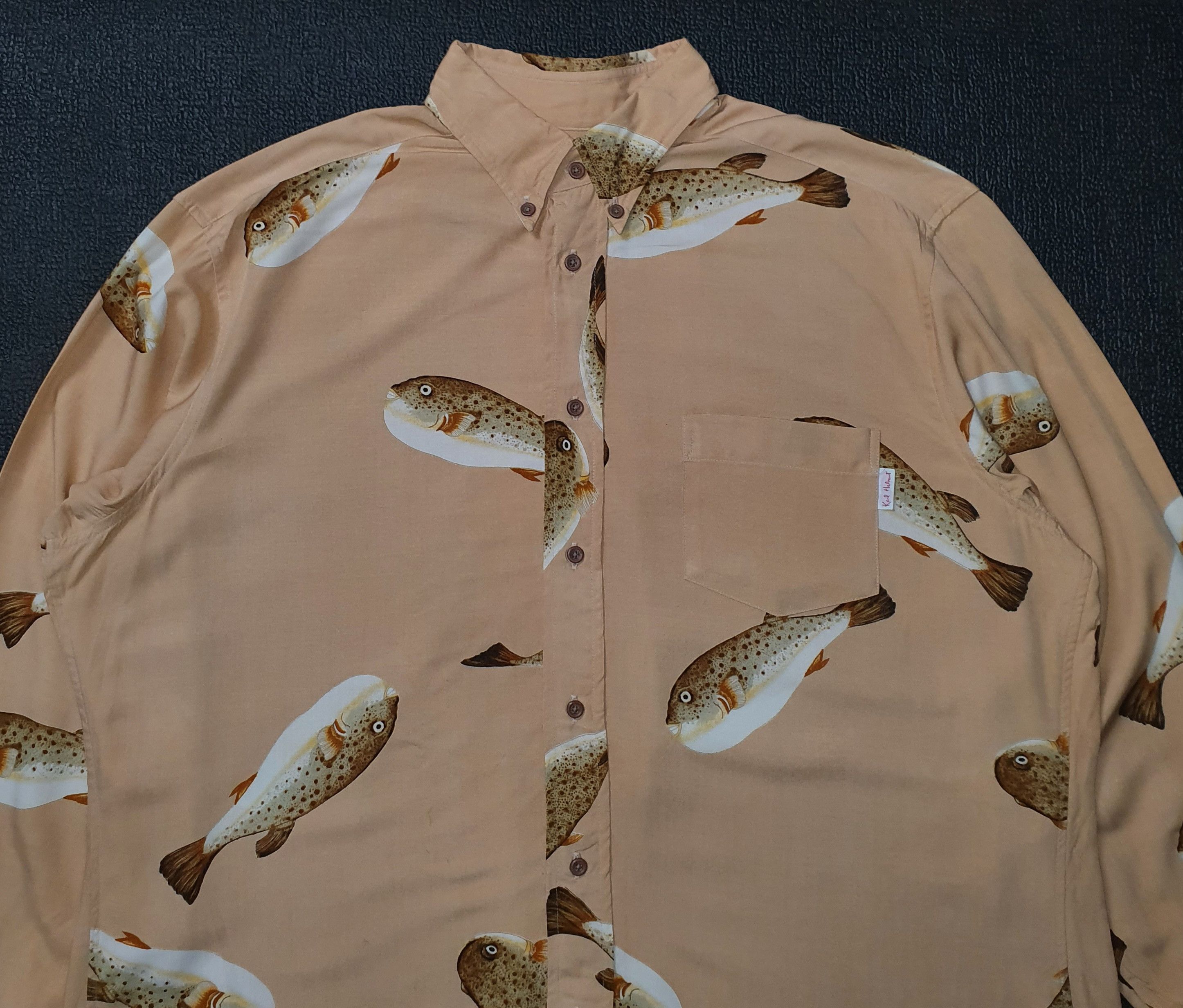 Karl Helmut Vintage Karl Helmut 1990s Puffer Fish Rayon shirt L Size US L / EU 52-54 / 3 - 7 Thumbnail