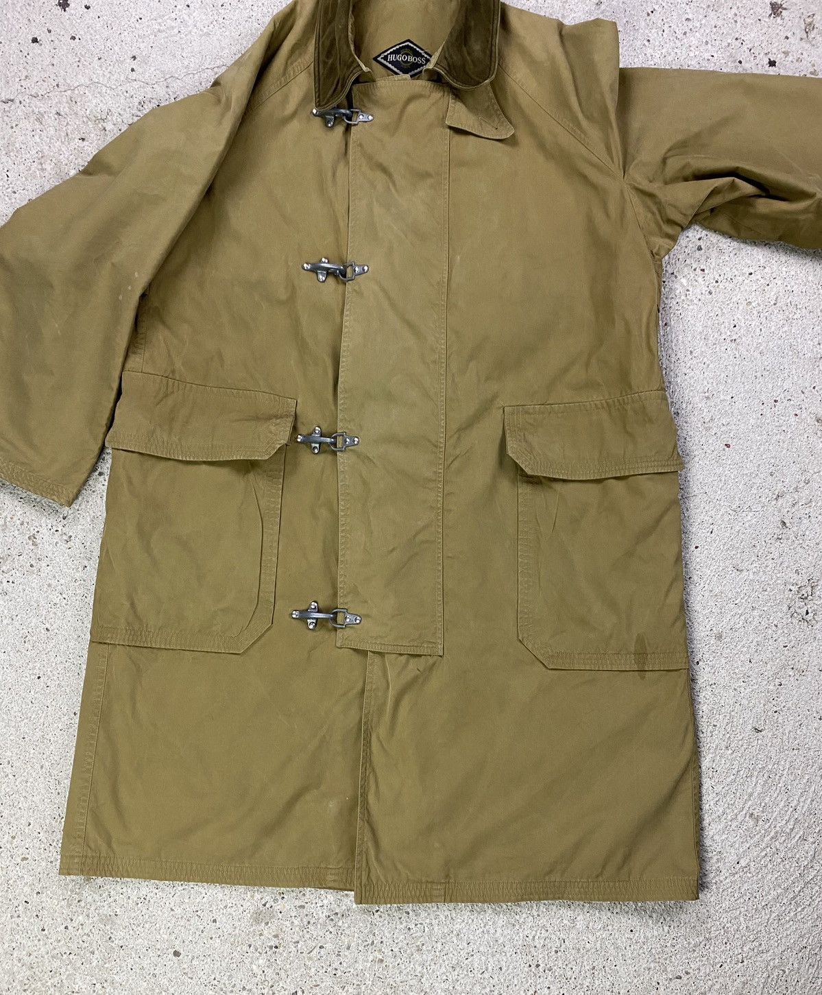 Hugo Boss Hugo boss original piece coat fire brigade fasteners beige Size US XL / EU 56 / 4 - 15 Thumbnail