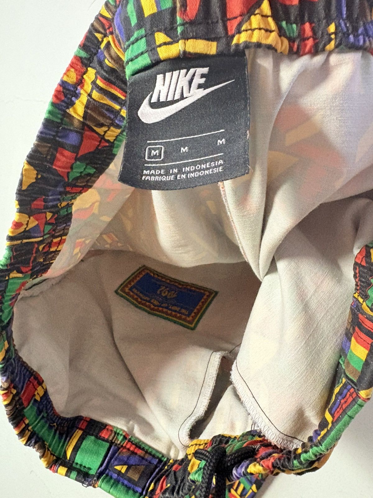 Nike 1992 Official Re-Issue Dashiki Geometrics Hammer Pants Size US 32 / EU 48 - 2 Thumbnail