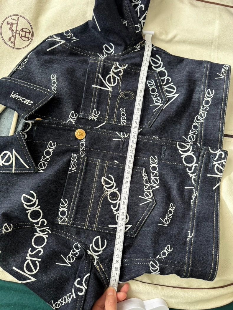 Versace Versace Loose letter logo denim series short jacket Size S / US 4 / IT 40 - 5 Thumbnail