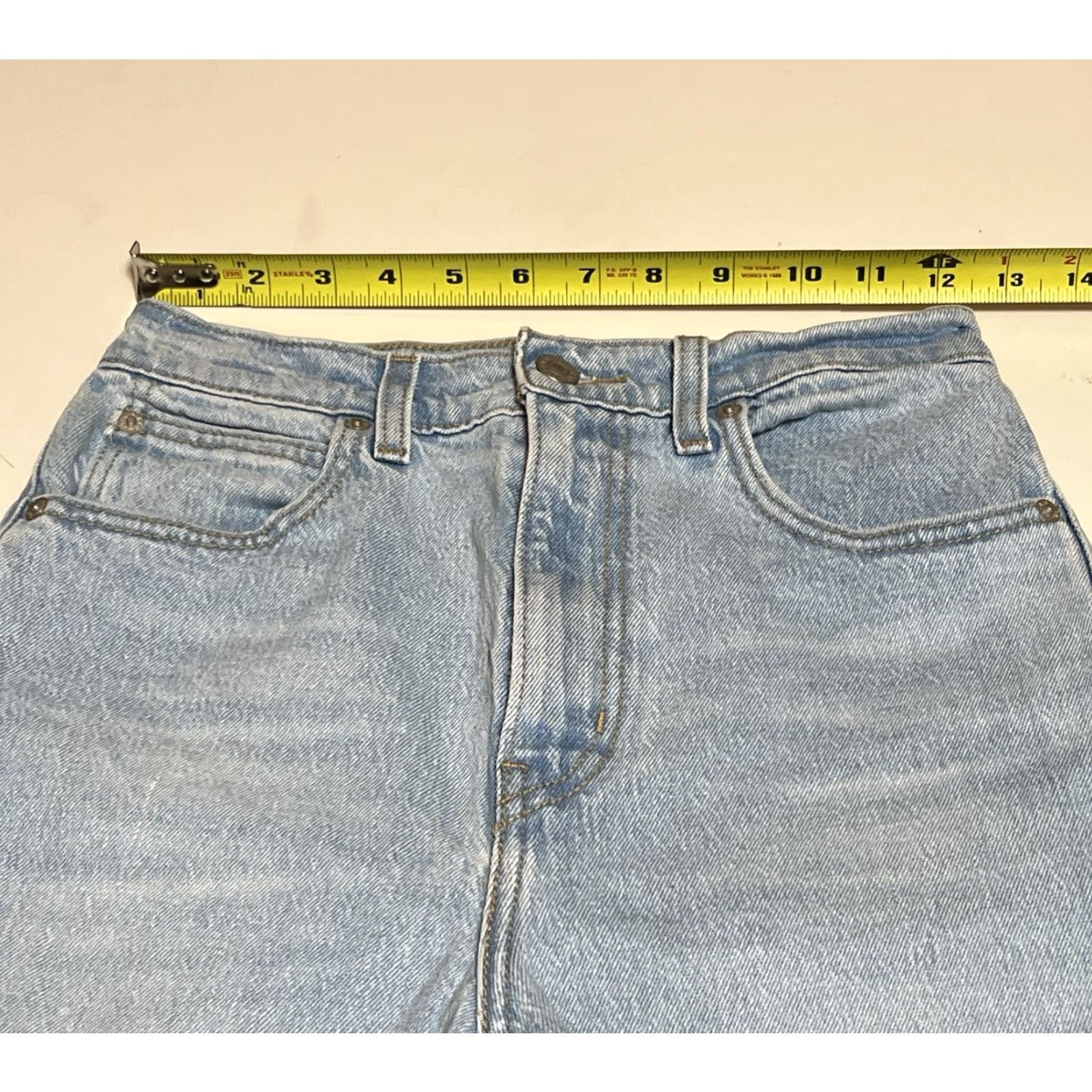 Levi's Levi's Jeans Women 70's High Slim Straight 25x29 Light Wash Premium Distress Size 42" / US 20 - 3 Thumbnail