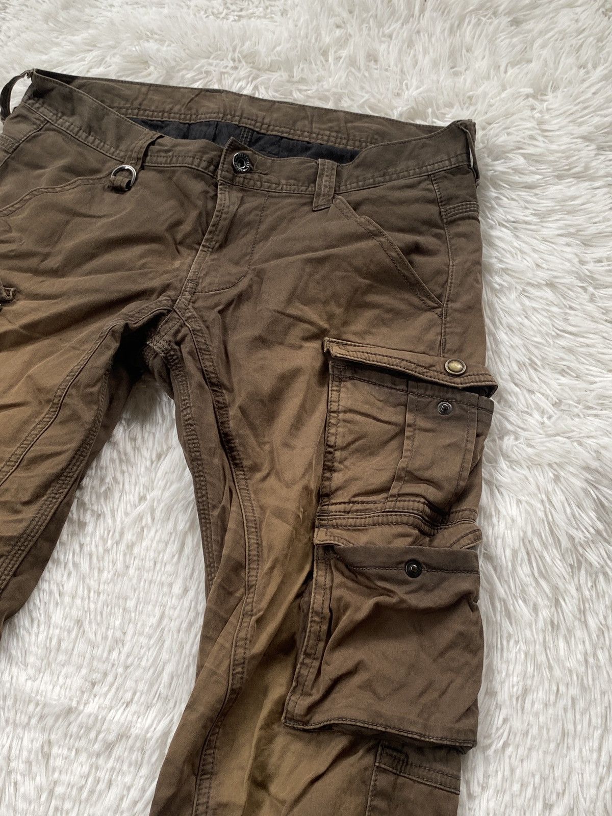 Japanese Brand 🔥BINDING OFFER NOW🔥Hideaways Nicole Cargo pant multipocket Size 31" - 7 Thumbnail