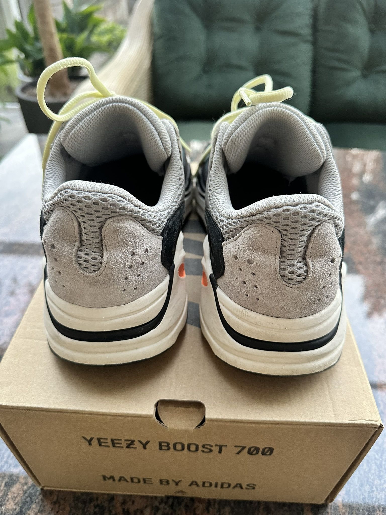 Adidas × Yeezy Yeezy Boost 700 ‘Wave Runner’ 2017 Size US 8 / EU 41 - 4 Thumbnail