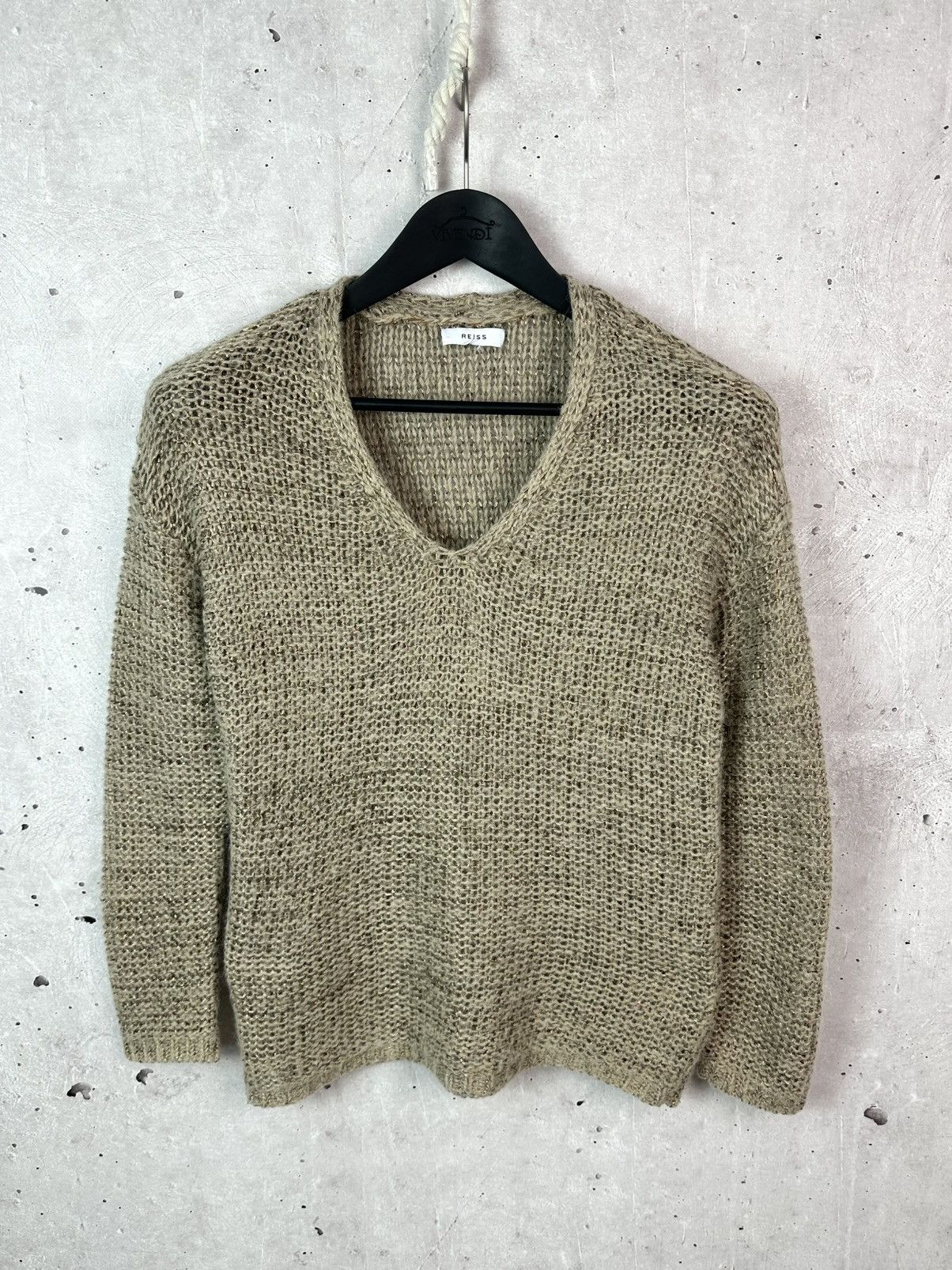 Reiss Reiss Woll Knit Beige-Gold V-neck Long Sleece Women’s Jumper Size M / US 6-8 / IT 42-44 - 1 Thumbnail
