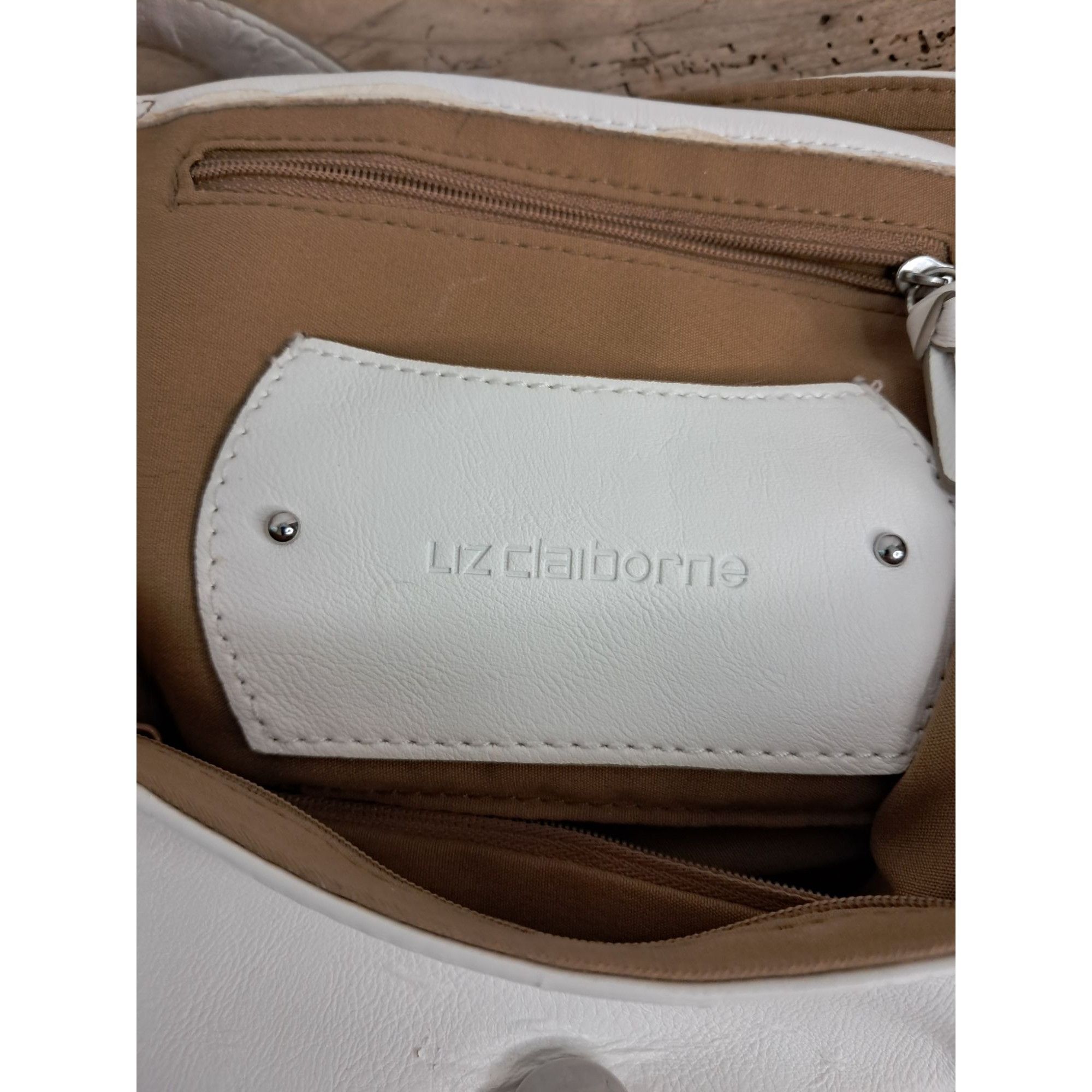 Other Liz Claiborne White Faux Leather Shoulder Bag Size ONE SIZE - 13 Thumbnail