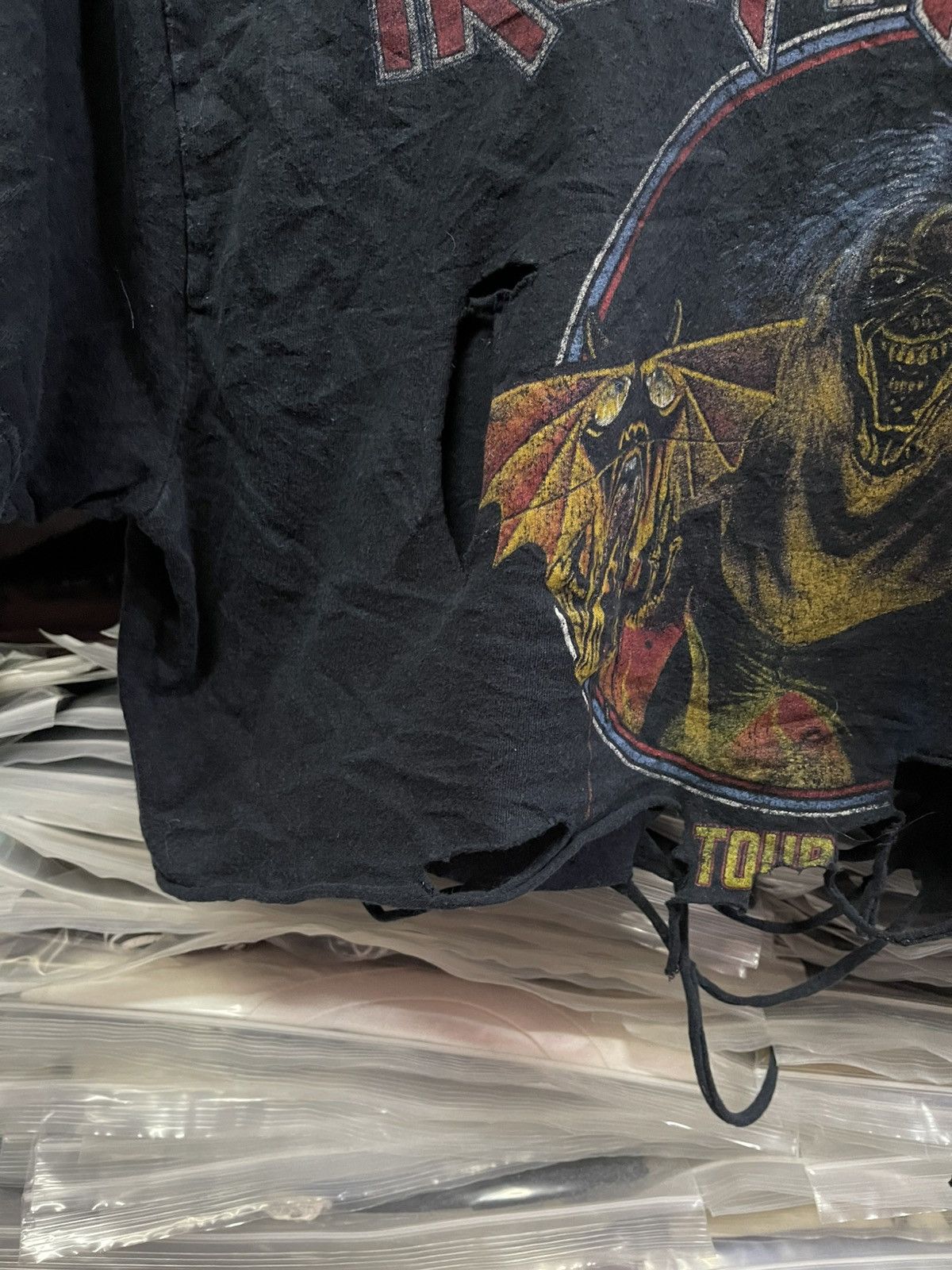 Band Tees Distressed Iron Maiden Crop-Top🔥🔥🔥 Size US L / EU 52-54 / 3 - 2 Thumbnail