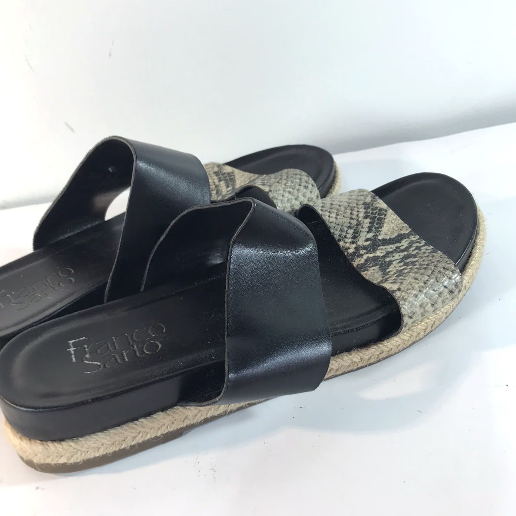 Franco Sarto VINTAGE Franco Sarto Babs Slides Womens Size 6.5M Black Faux Snakeskin Casual Slip-On Sandal Size US 6.5 / IT 36.5 - 4 Thumbnail