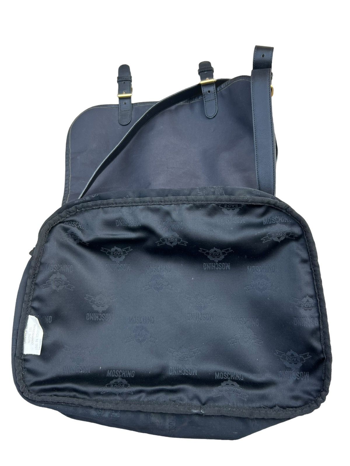 Moschino Vintage Moschino Redwall Leather Nylon Messenger Bag Size ONE SIZE - 15 Thumbnail