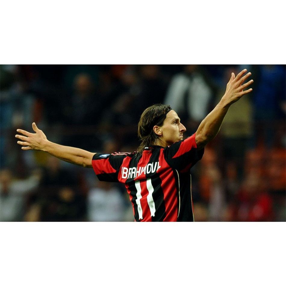 Ibrahimovic AC Milan 2010 2011 Soccer Jersey Shirt M
