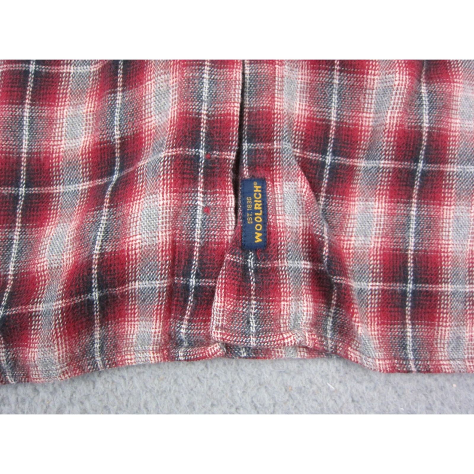 Vintage VINTAGE Woolrich Shirt Mens XL Red Plaid Button-Down Woolrich Shirted? Size US XL / EU 56 / 4 - 6 Thumbnail