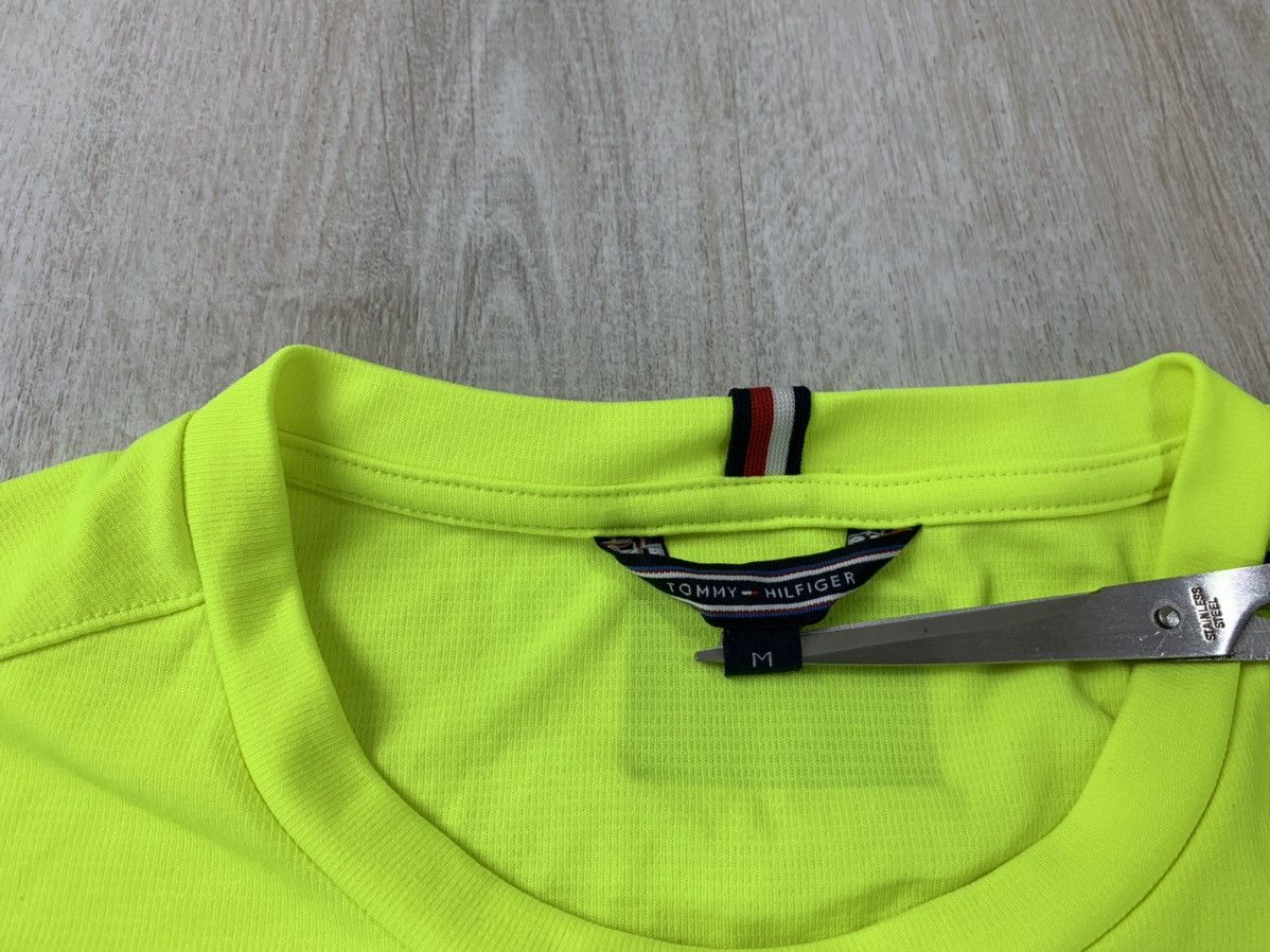 Tommy Hilfiger Mens t shirt Tommy Hilfiger AMG Petronas Formula1 Size M Size US M / EU 48-50 / 2 - 8 Thumbnail