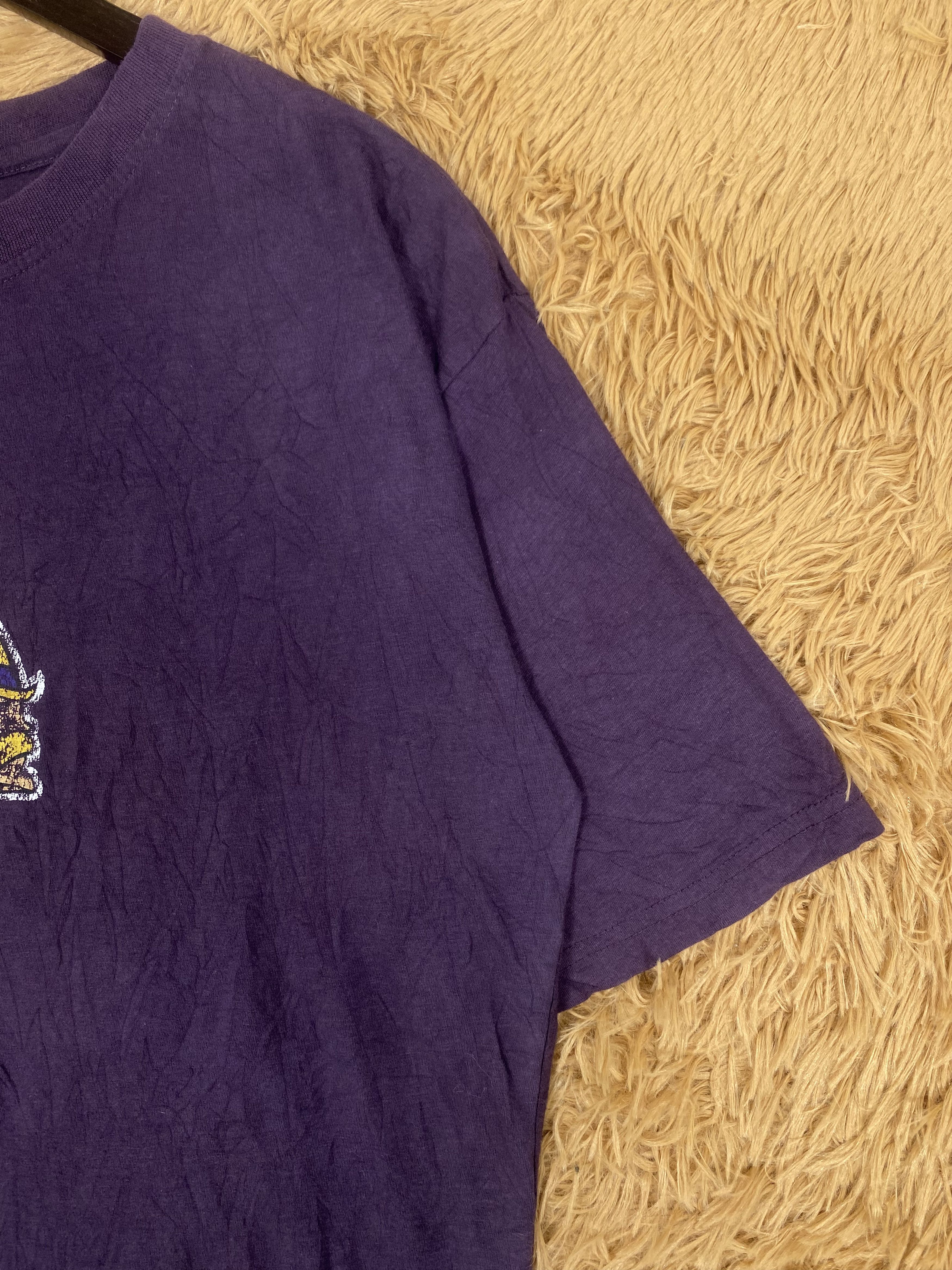 NFL Vintage NFL Minnesota Viking Big Logo T-Shirts PT0017 Size US XL / EU 56 / 4 - 4 Thumbnail
