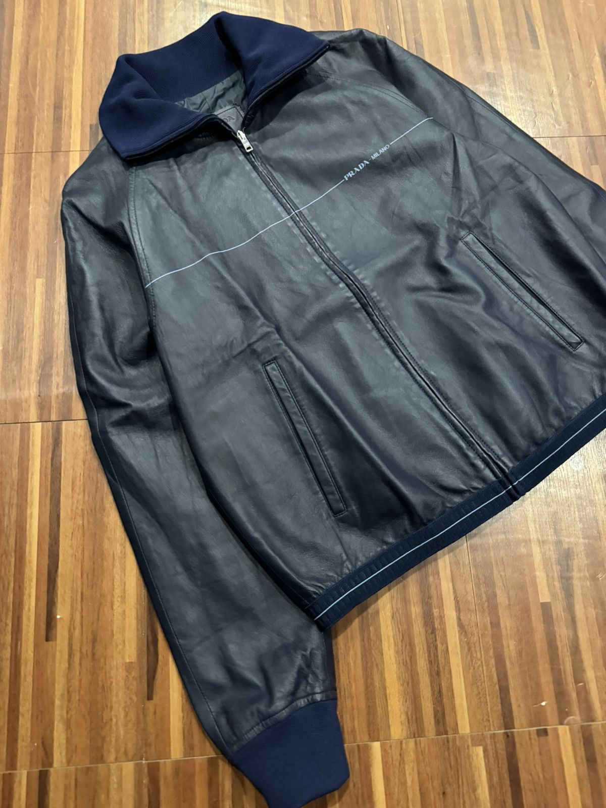 Prada Prada Ss/18 Blue Lambskin Leather Zip-Up Jacket Size US S / EU 44-46 / 1 - 4 Thumbnail