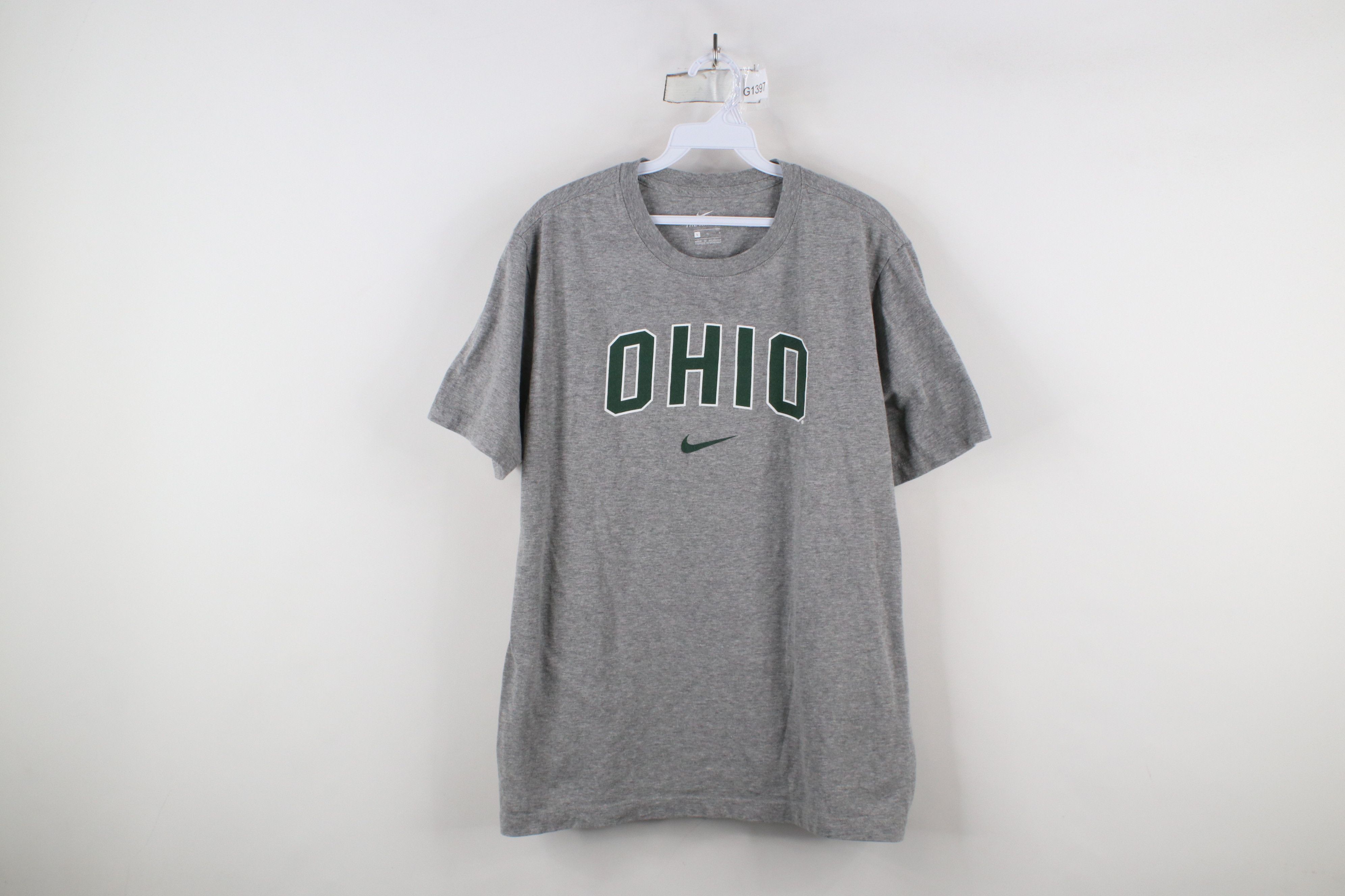 Nike × Vintage Vintage Y2K Nike Scott Center Swoosh Ohio University T-Shirt Size US L / EU 52-54 / 3 - 1 Thumbnail