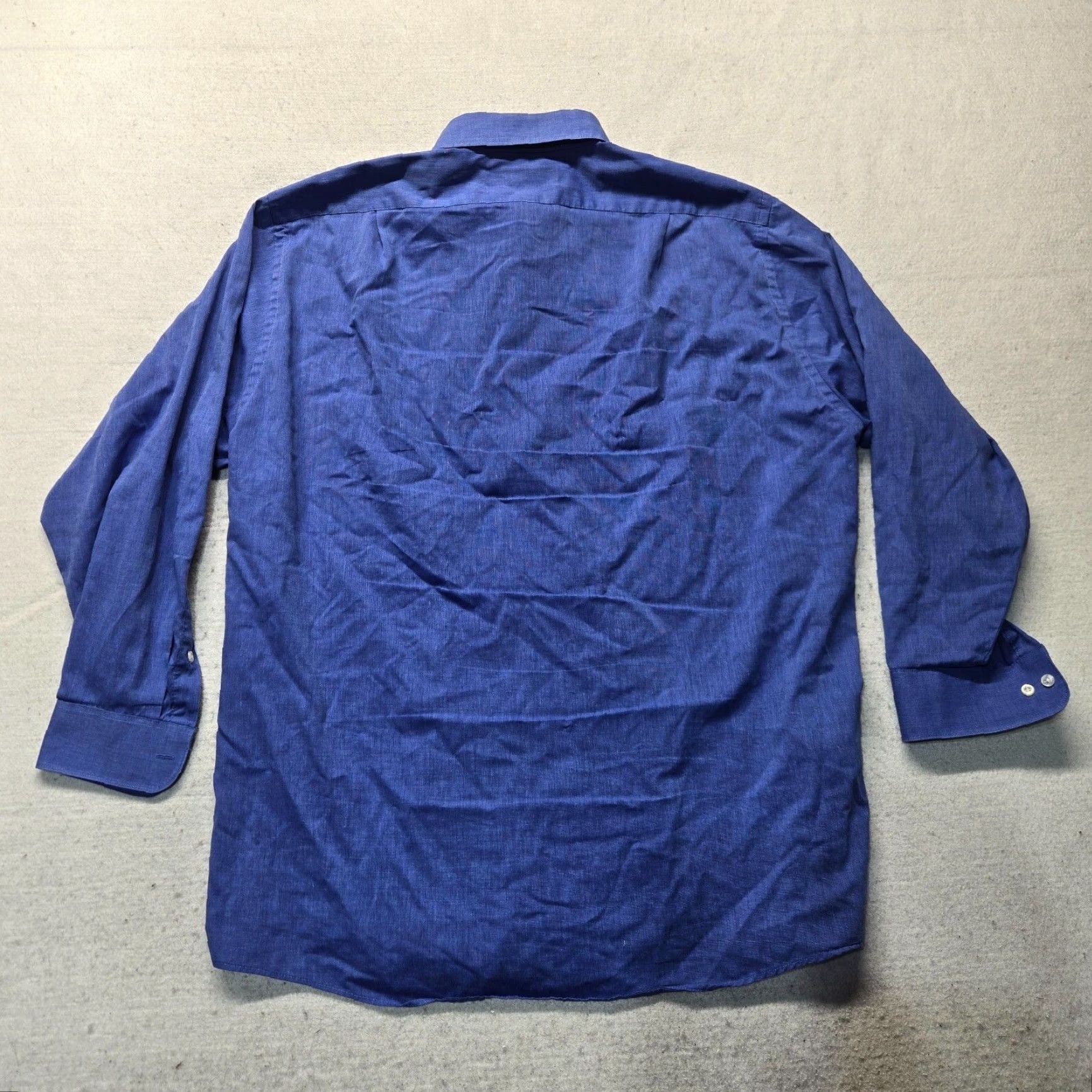 Van Heusen Van Heusen Shirt Button-Up Solid Blue 16.5 Regular Fit Long Sleeve Mens Size US L / EU 52-54 / 3 - 6 Thumbnail