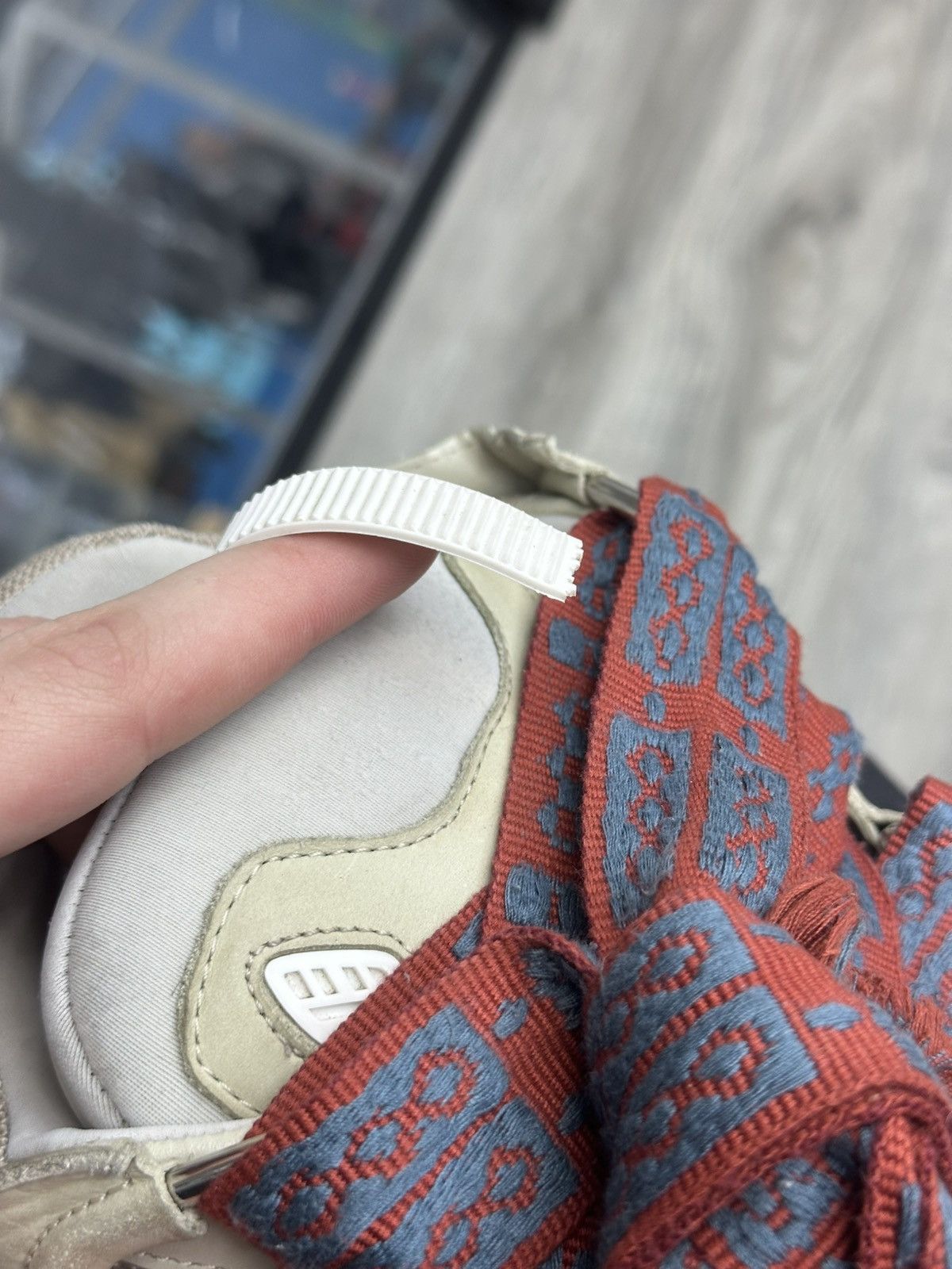 Lanvin Lanvin Curb Sneaker Beige Red Navy Laced Size US 10 / EU 43 - 8 Thumbnail