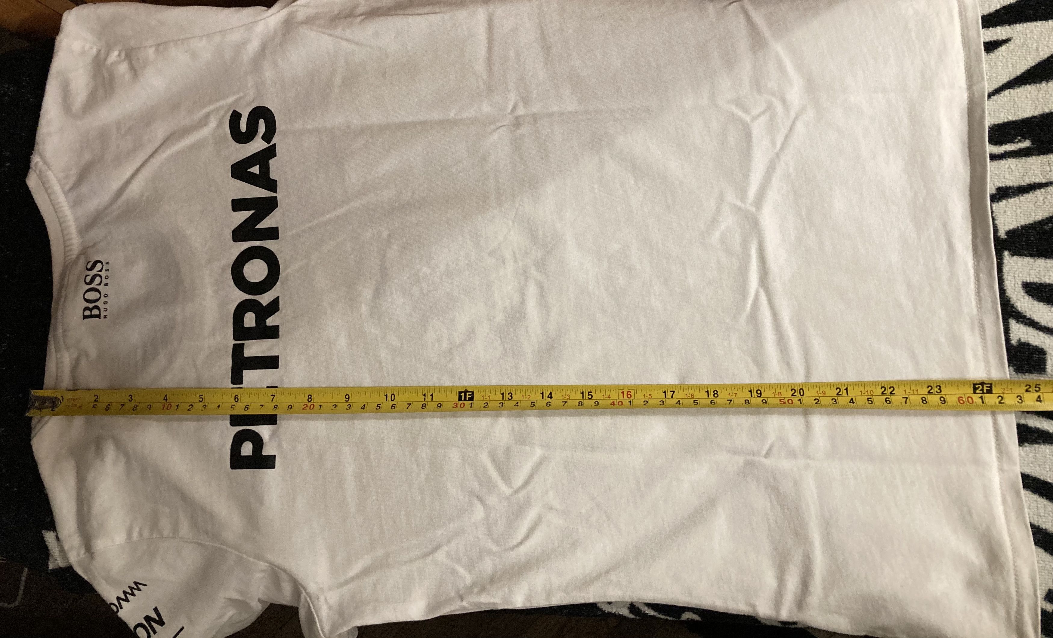 Mercedes-Benz Mercedes AMG F1 Team Hugo Boss Tee Lewis Hamilton Valtteri. Size M / US 6-8 / IT 42-44 - 12 Thumbnail