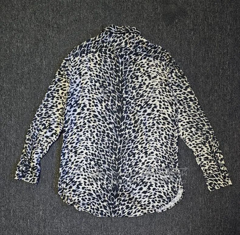 Saint Laurent Paris Saint Laurent Leopard Print Button. Size US M / EU 48-50 / 2 - 4 Thumbnail