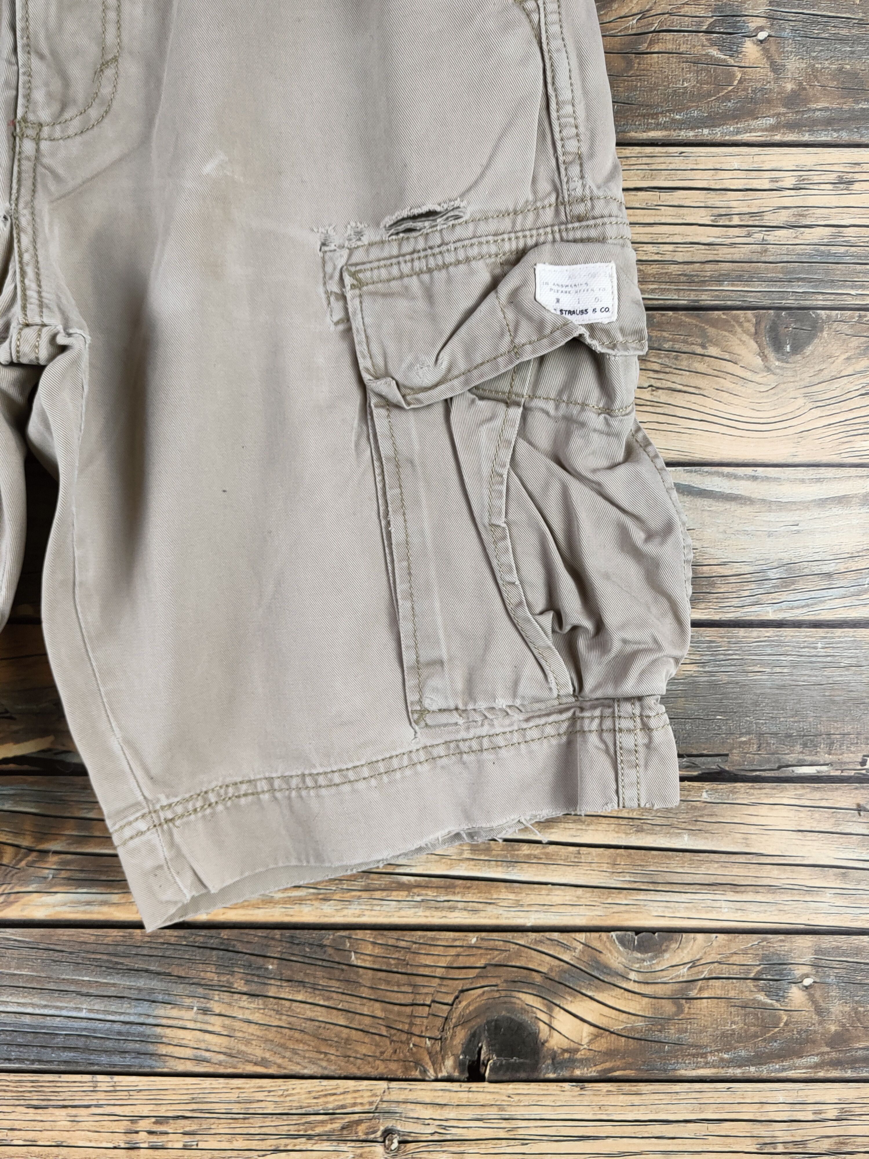 Levi's Levi's Beige Multipocket Shorts #S2840 Size US 32 / EU 48 - 7 Thumbnail
