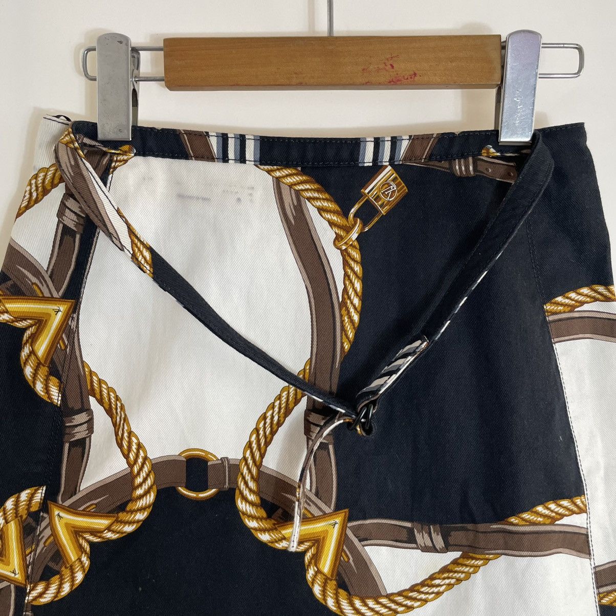 Louis Vuitton Louis Vuitton Skirt Laser print Size 26" / US 2 / IT 38 - 2 Thumbnail
