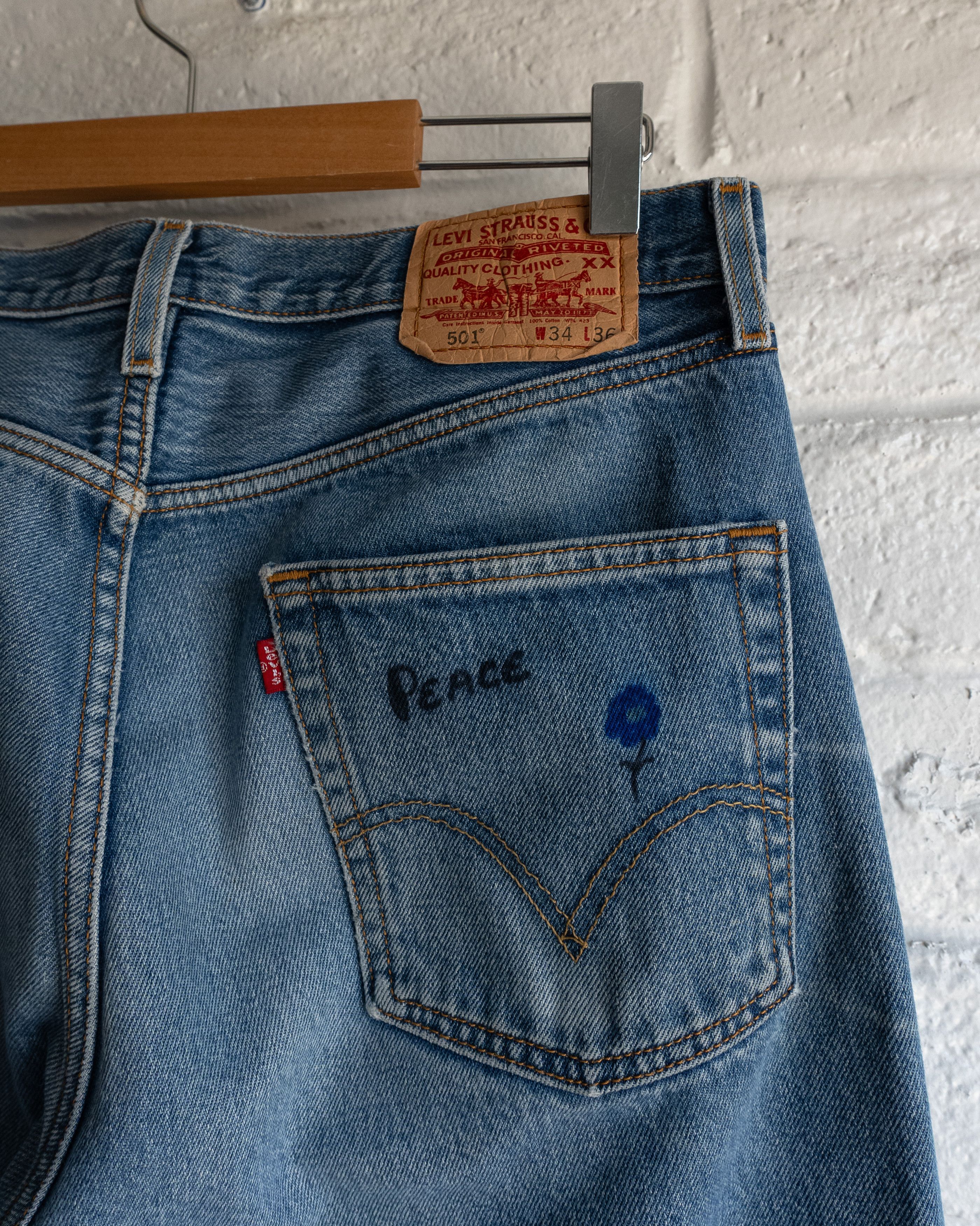 Levi's Vintage 90s Levi's 501 Jeans Scribble Grunge ERD Style Size US 32 / EU 48 - 8 Thumbnail