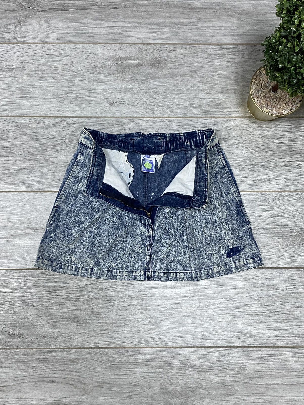 Nike Nike challenge court vintage skirt shorts Size 28" / US 6 / IT 42 - 1 Thumbnail