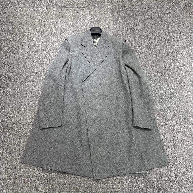 Louis Vuitton Louis Vuitton Two-in-One Coat - dmc Size US XL / EU 56 / 4 - 1 Thumbnail