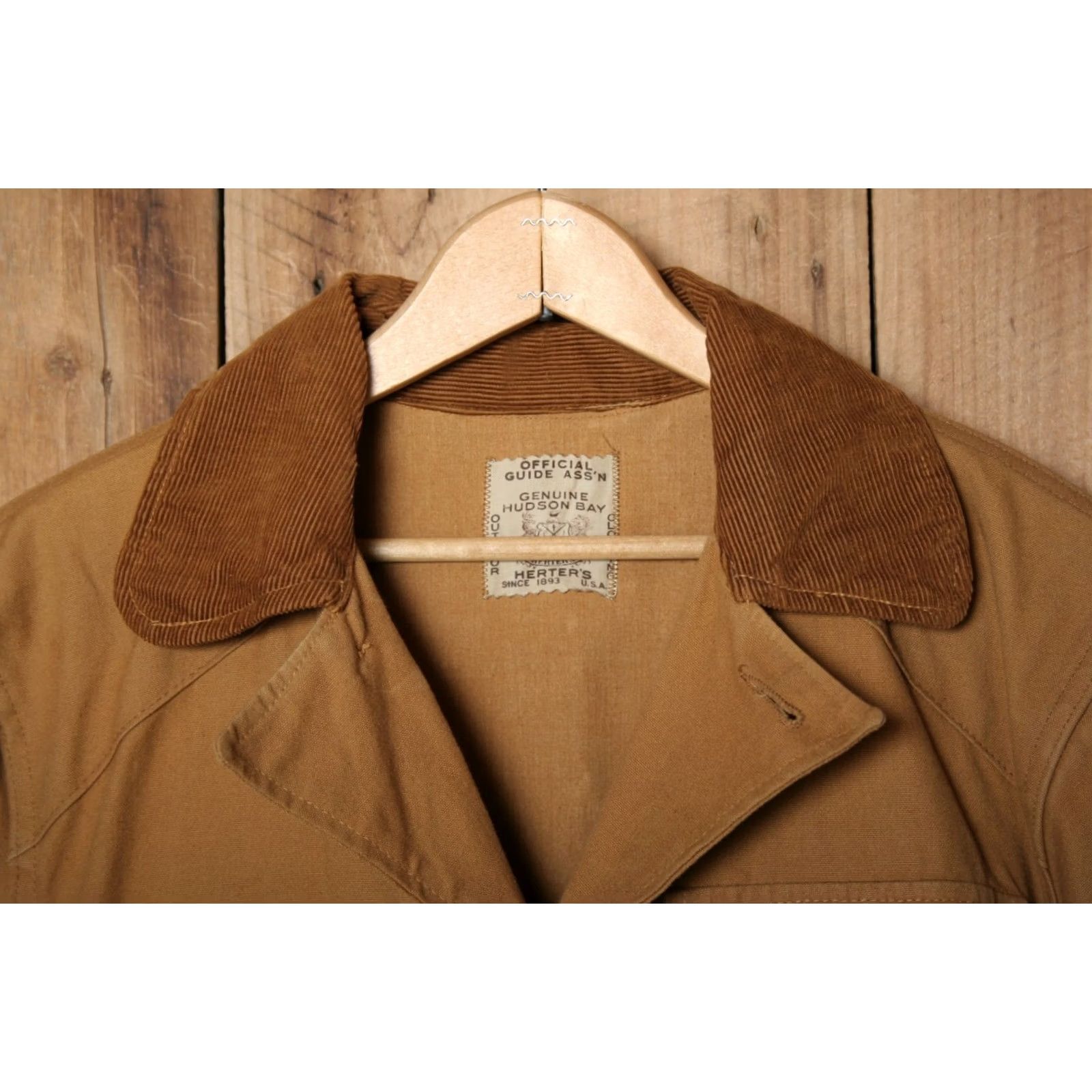 Hudson Vintage Herter's Hudson Bay Tan Canvas Hunting Jacket Guide Coat Sz. M/L Men Jacket Tan Chore Coat 90s Size US M / EU 48-50 / 2 - 2 Thumbnail
