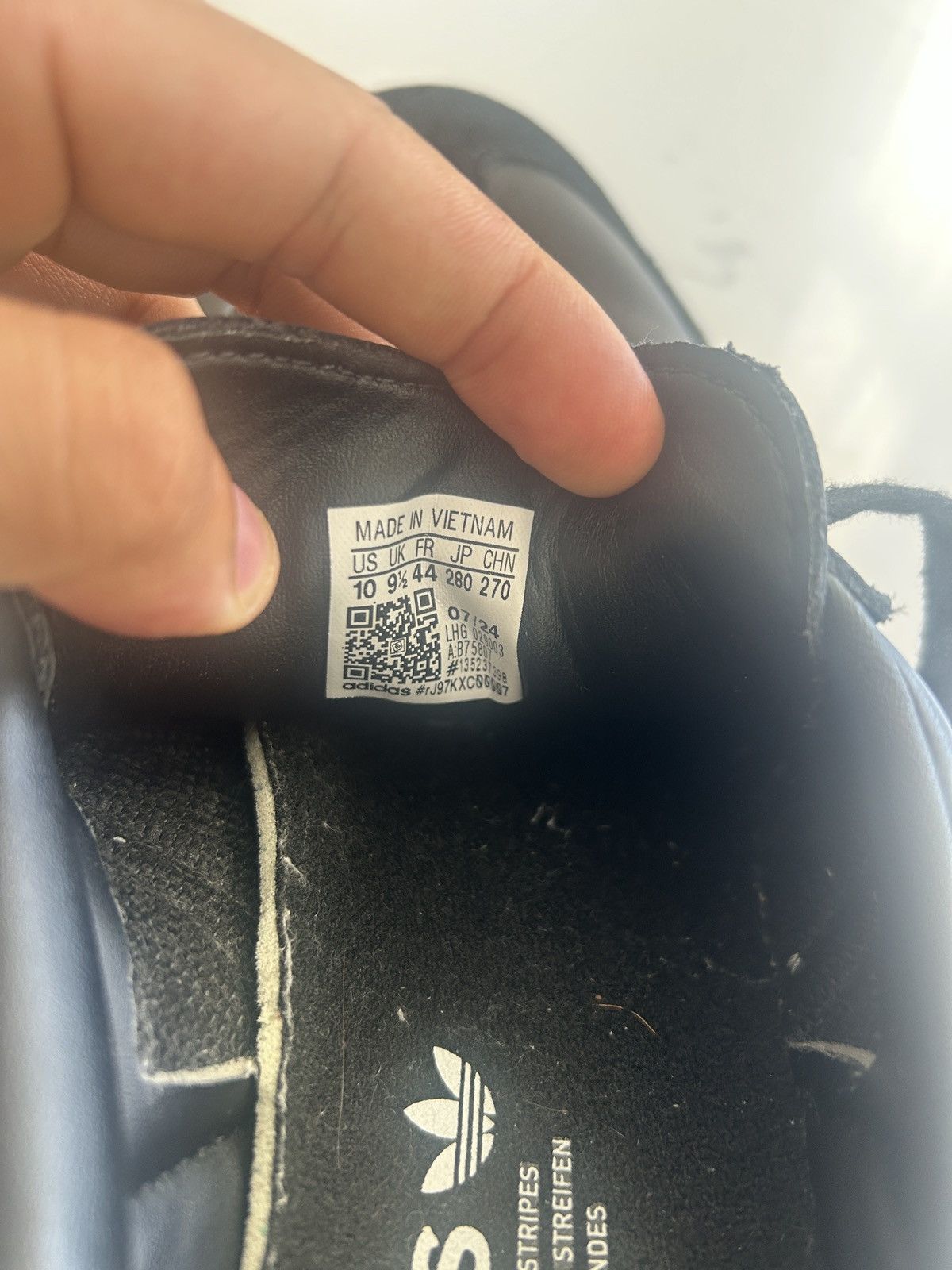 Adidas Adidas Samba OG Black Size US 10 / EU 43 - 5 Thumbnail