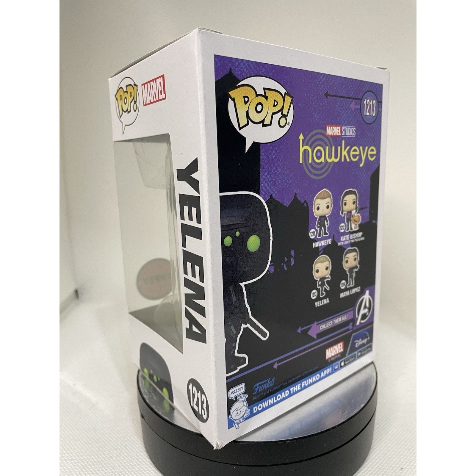 Marvel Comics Funko Pop Yelena 1213 Chase - W Protector Size ONE SIZE - 4 Thumbnail