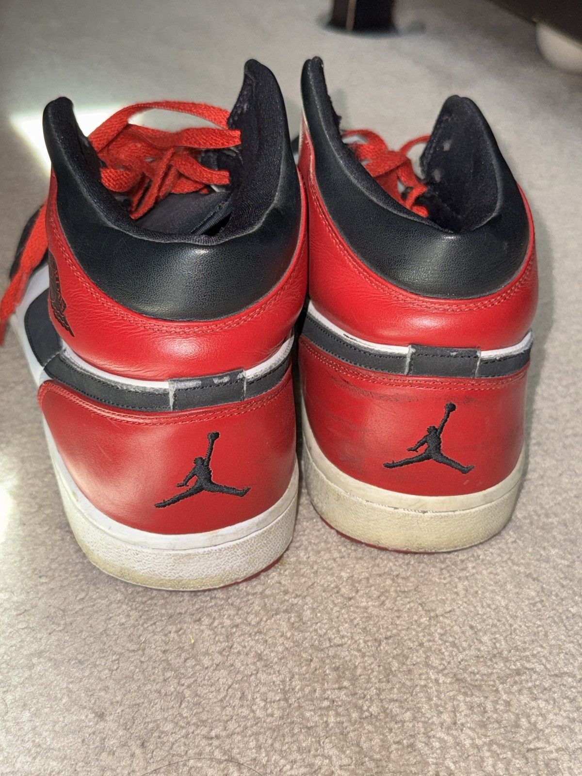 Jordan Brand Air Jordan One Mid Old Love 2007 Vintage Size US 12.5 / EU 45-46 - 4 Thumbnail