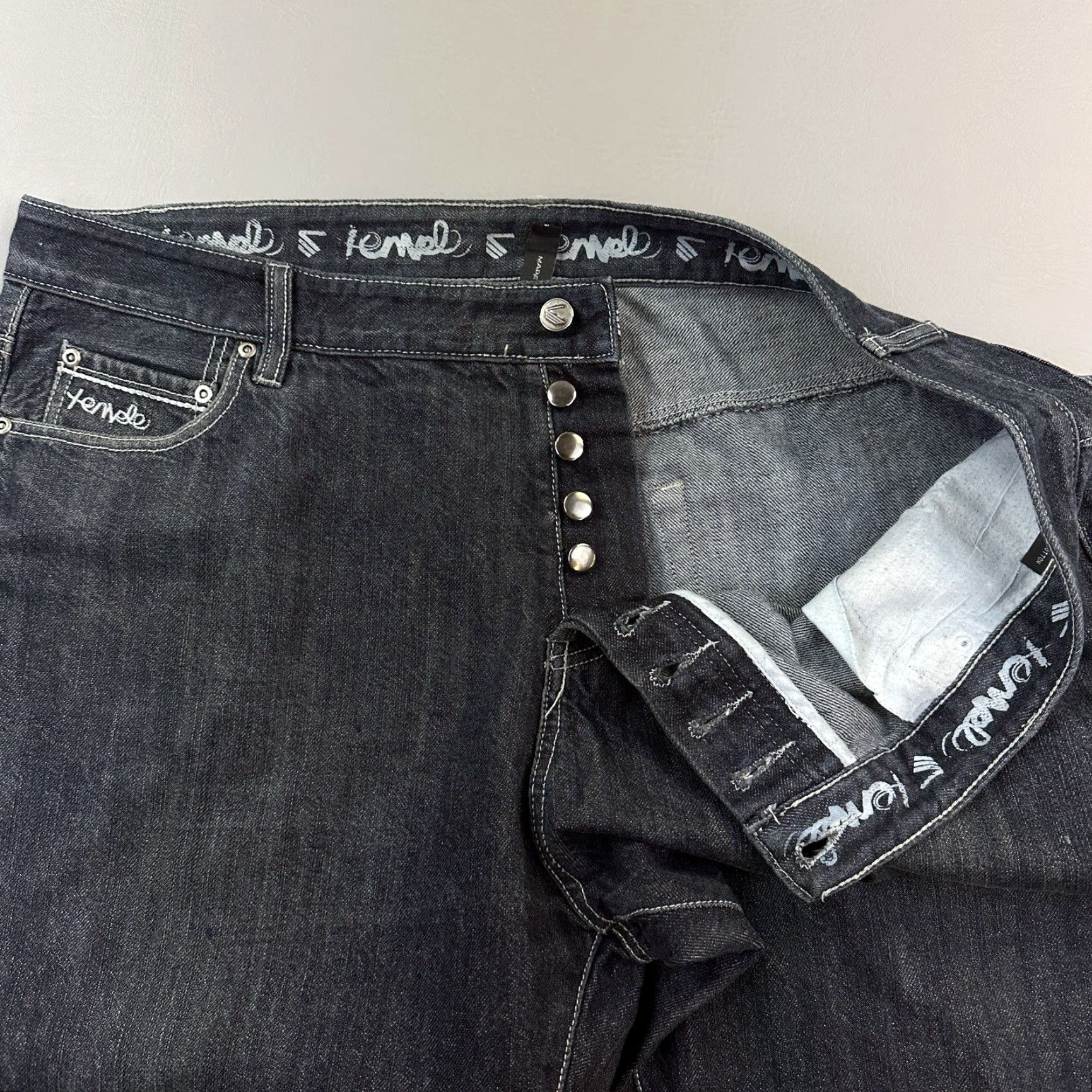 Templa VINTAGE Temple Jeans Mens 40x34 Dark Wash Wide Leg Baggy Hip Hop Button Fly Y2K Jeans Size US 40 / EU 56 - 7 Thumbnail
