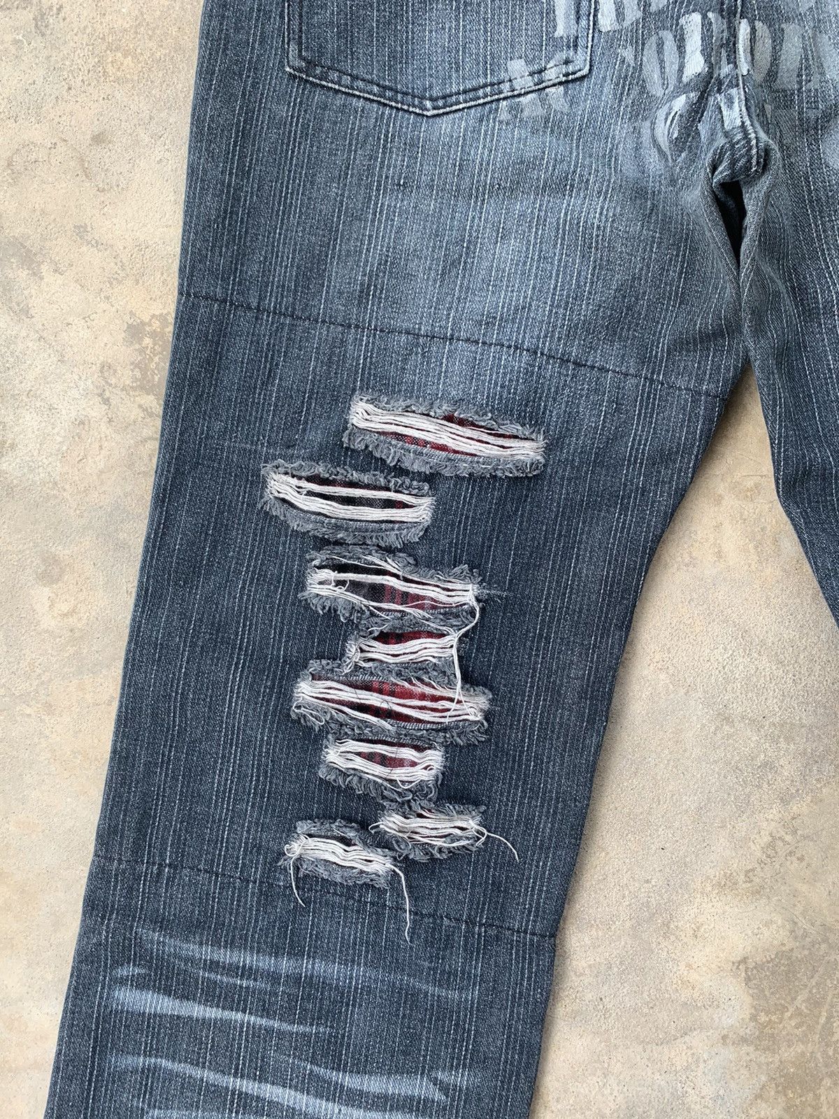 If Six Was Nine × Japanese Brand × Le Grande Bleu (L.G.B.) Rare Sex Pot Revenge Skull Punk Distressed Denim☠️🎌 Size US 33 - 14 Thumbnail