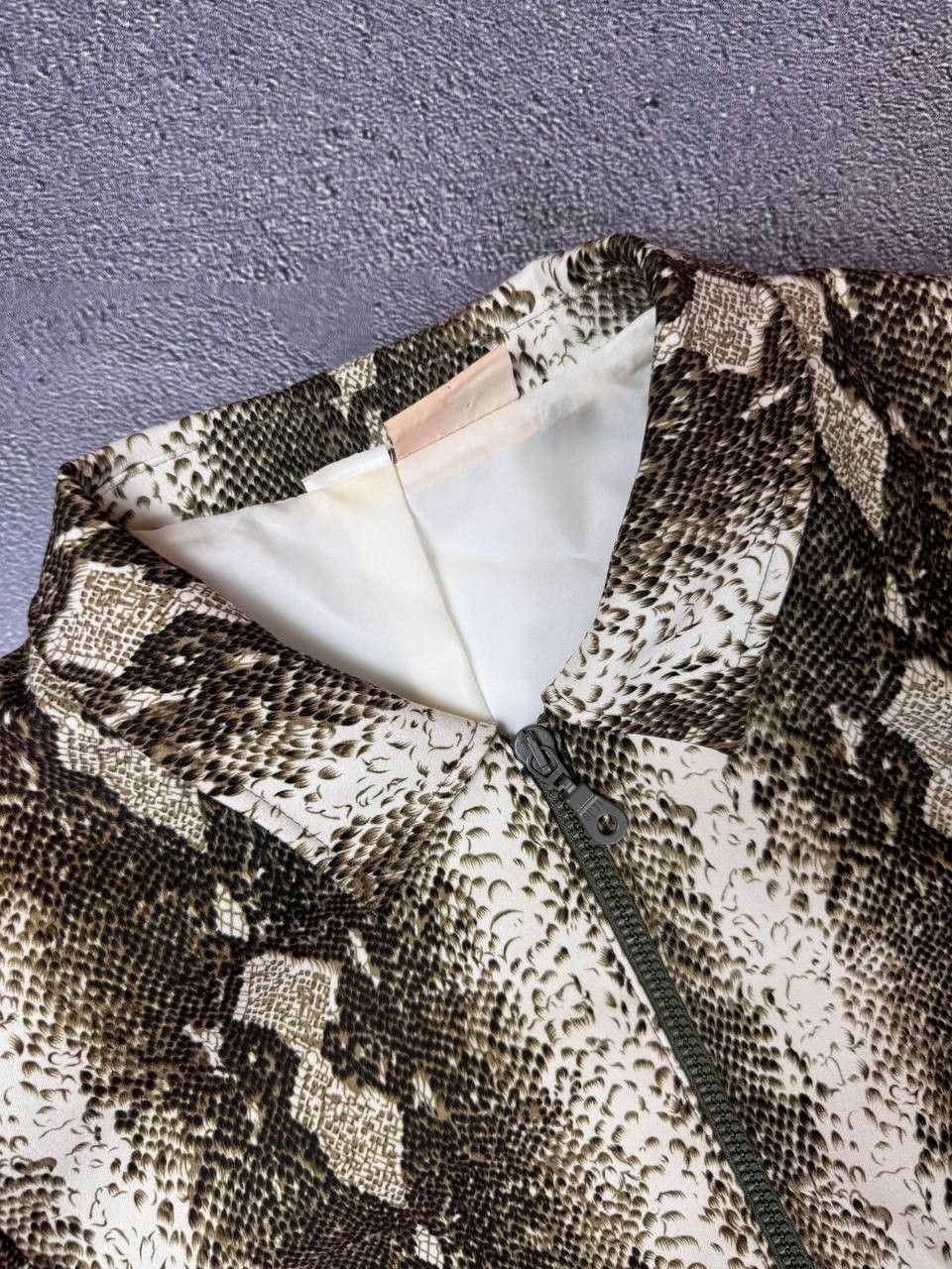 Japanese Brand VARSITY BOMBER 00s SNAKEs print JACKET Size M / US 6-8 / IT 42-44 - 6 Thumbnail
