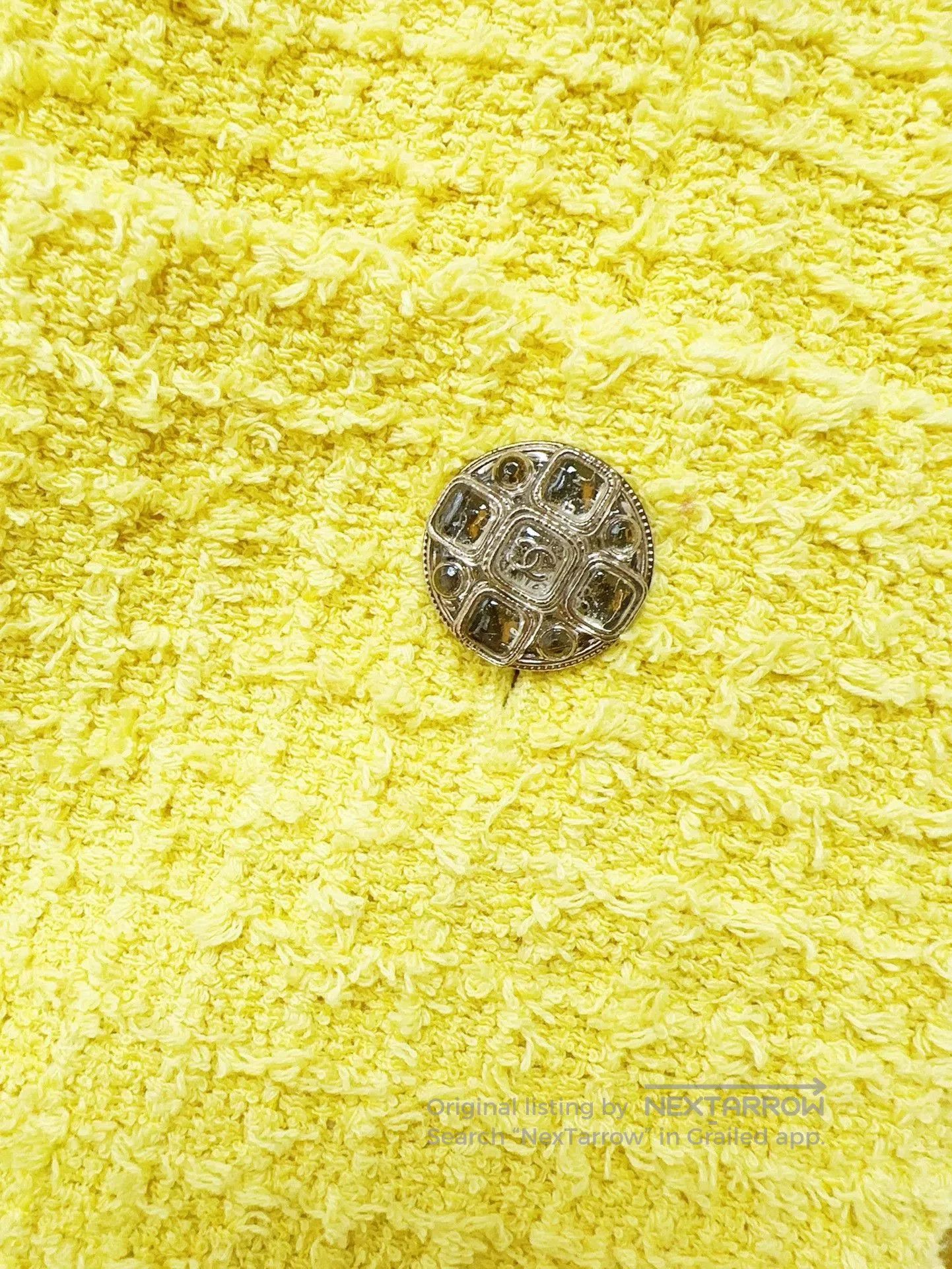Chanel Chanel 22S Yellow Woven Mini Skirt. Size US 36 / EU 52 - 5 Thumbnail