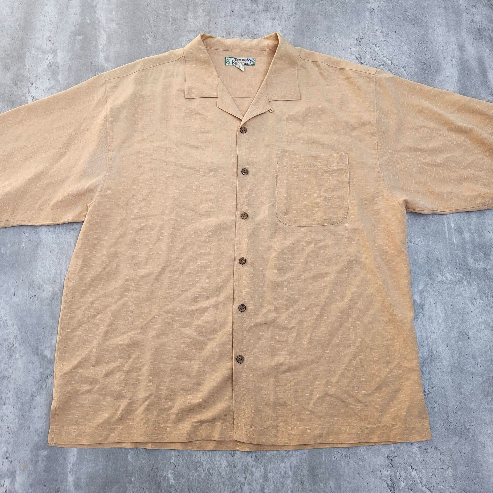 Tommy Bahama Vintage Tommy Bahama Button Up Shirt Men's XL Tan Size US XL / EU 56 / 4 - 1 Thumbnail