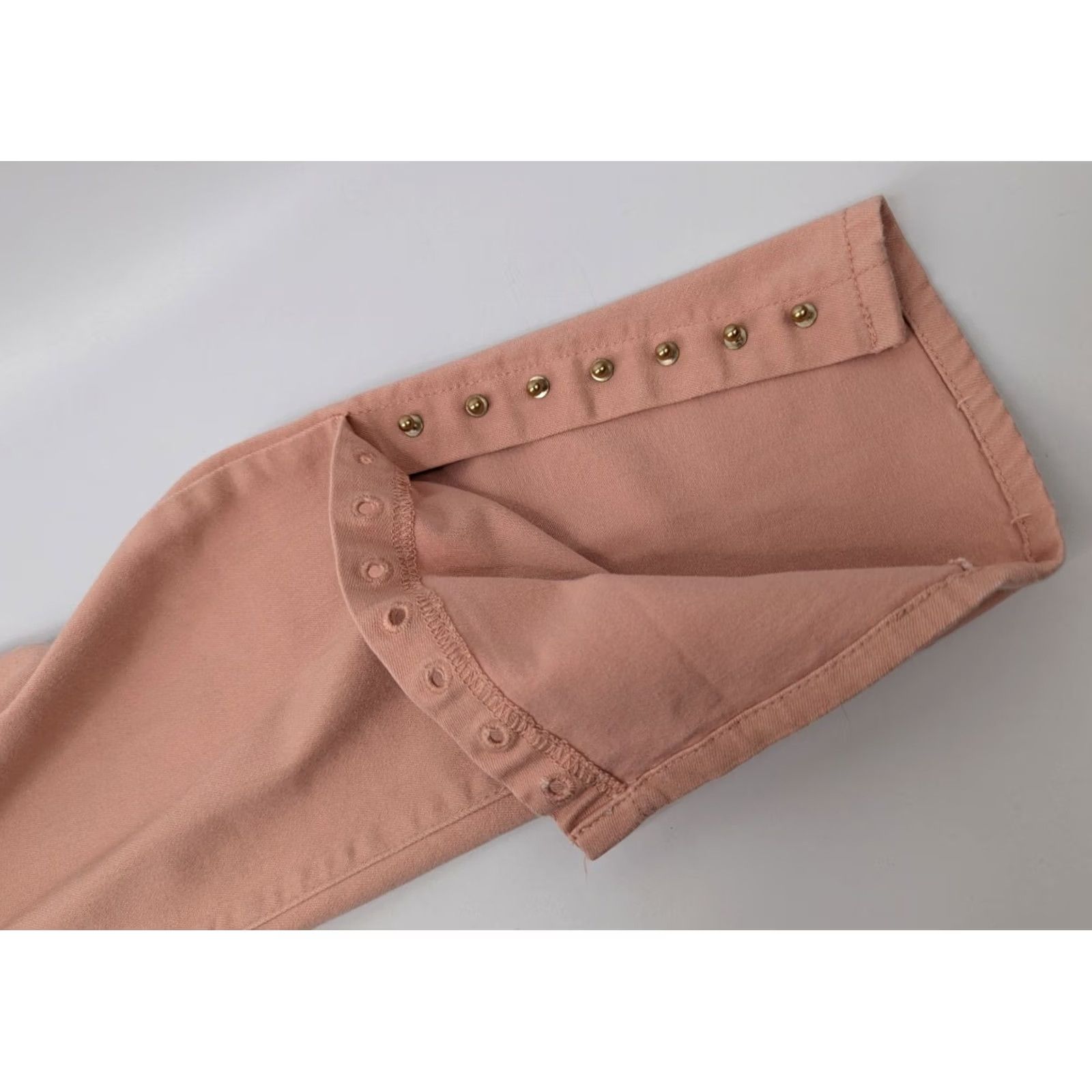Vintage Chico’s Jeans Ankle Slim Womens 12P Pink Coral Slimming Petite Denim Cotton Blend Button Zip Studded Size 34" / US 12 / IT 48 - 7 Thumbnail