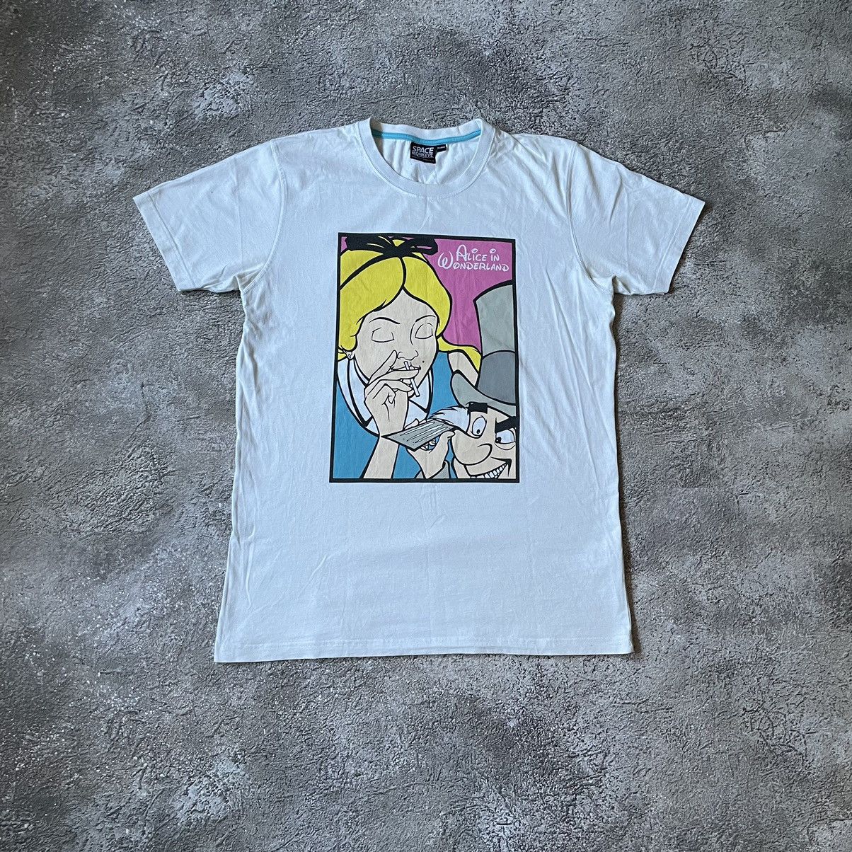 Vintage Vintage Y2K Graphic Tee Alice Wonderland Funny Print XXL Size US XXL / EU 58 / 5 - 2 Thumbnail