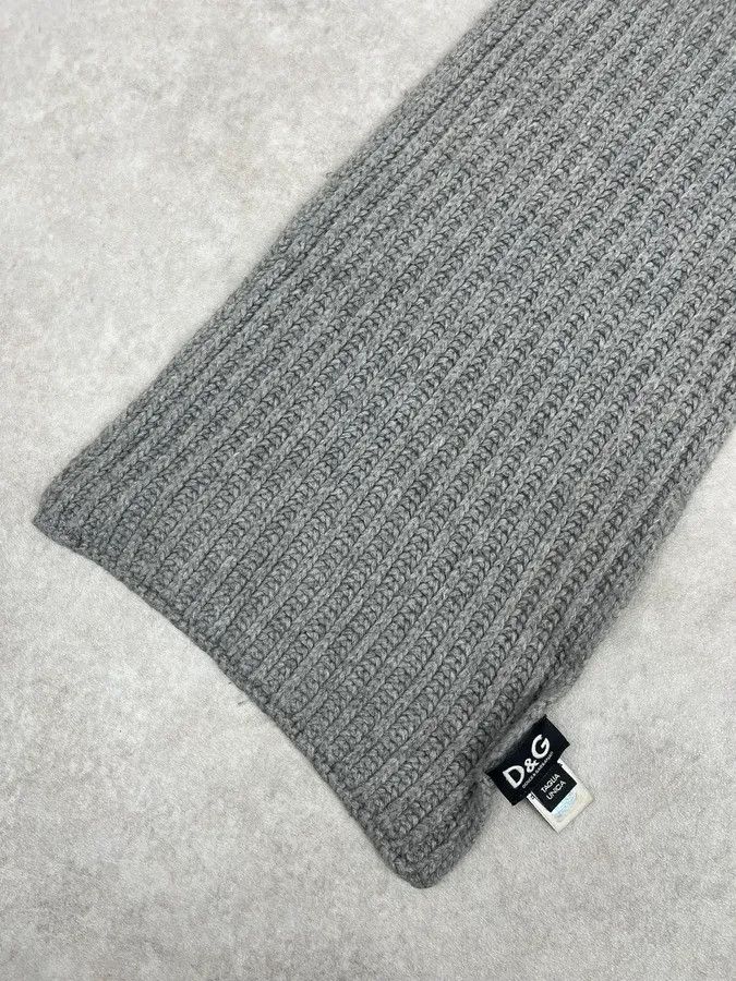 Dolce & Gabbana 2000s Dolce & Gabbana Grey Wool Classy Scarf Size ONE SIZE - 5 Thumbnail