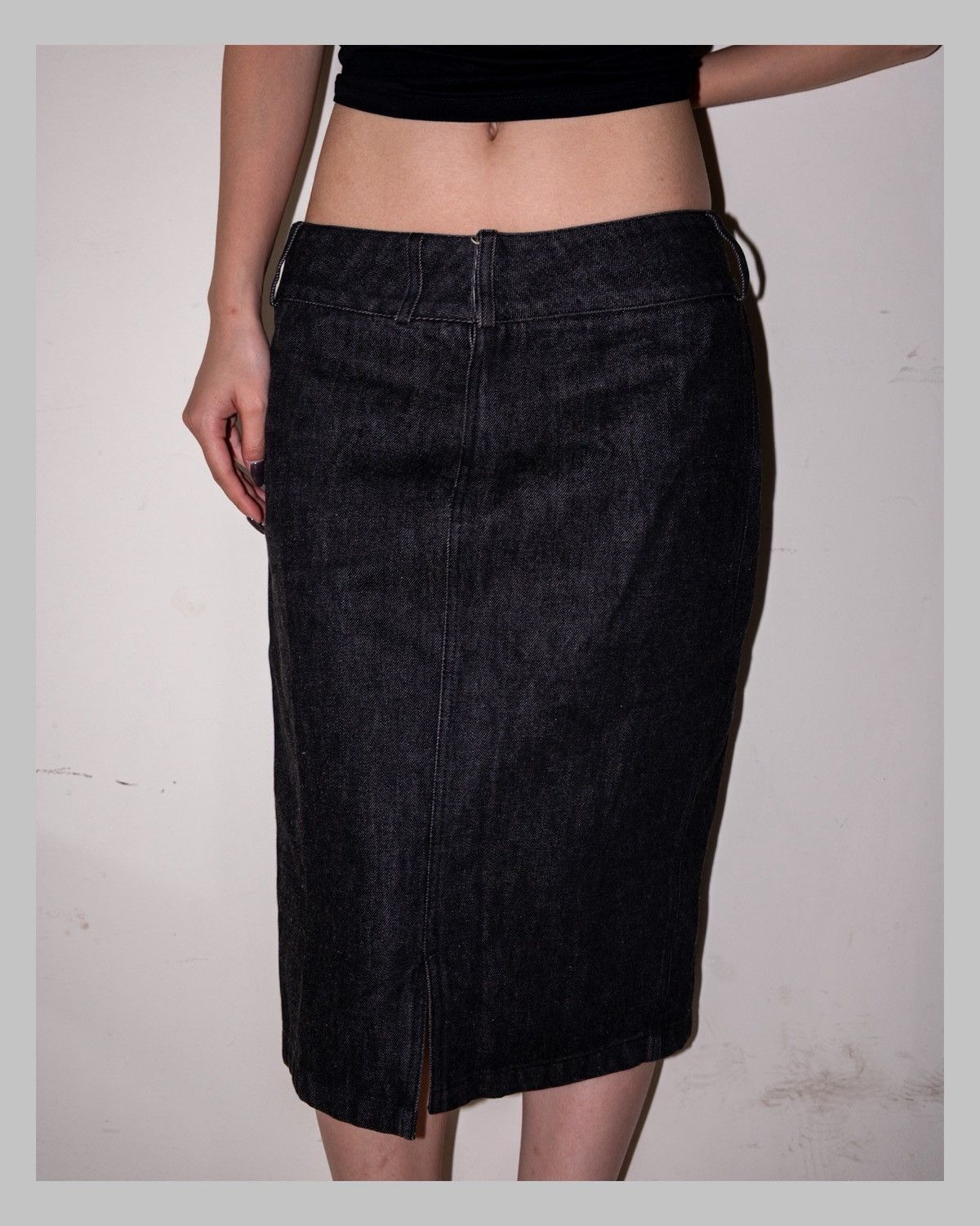 Gucci Gucci by Tom Ford S/S2002 denim pencil skirt Size 27" / US 4 / IT 40 - 4 Thumbnail