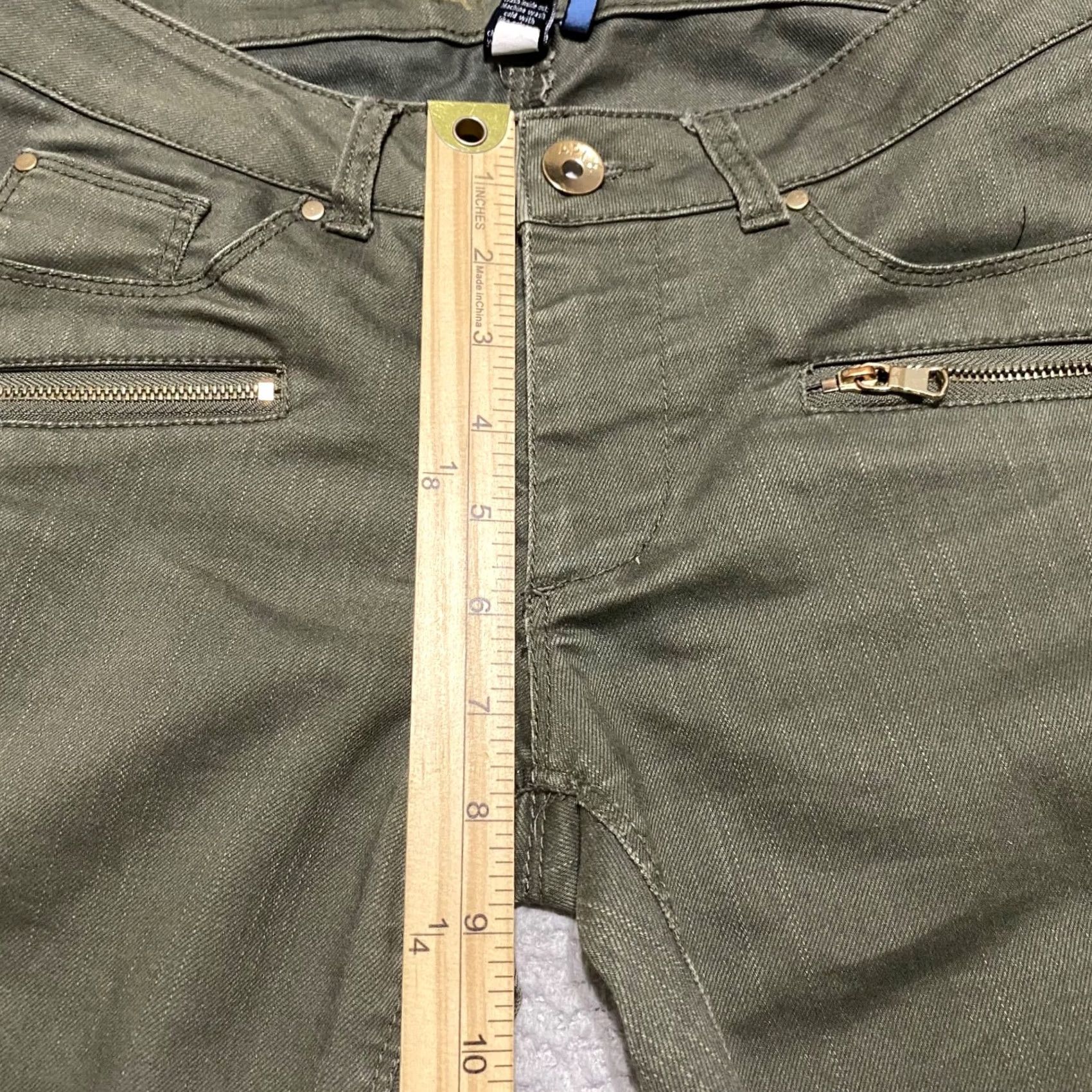 Apt. 9 Apt. 9 Jeans Green Denim Dark Wash Skinny Leg Crop Womens Size 2 Banded Mid Rise 5-Pocket Cotton Polyester Spandex Size 26" / US 2 / IT 38 - 7 Thumbnail