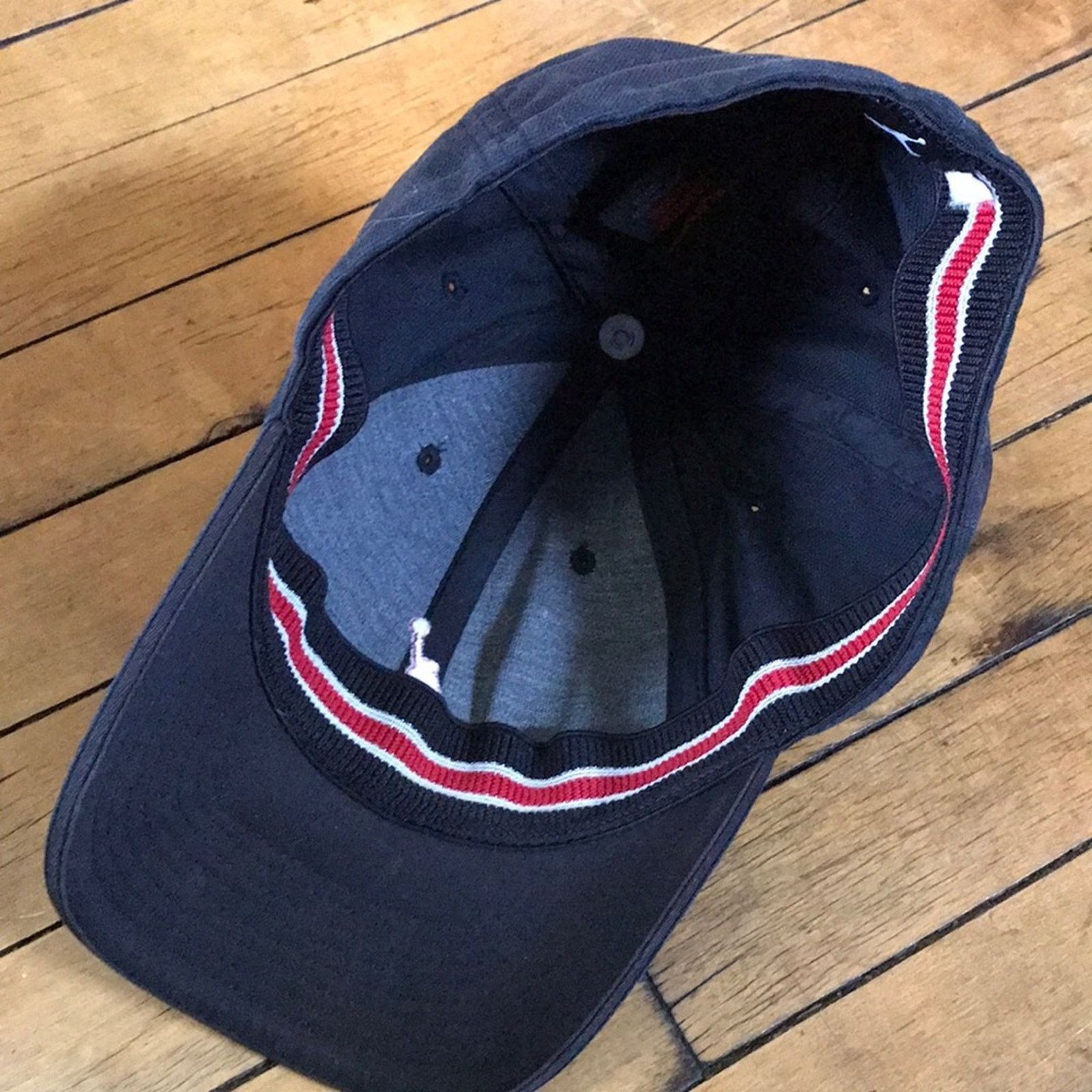 Jordan Brand Jordan Black Cap with Red Logo Size ONE SIZE - 3 Thumbnail