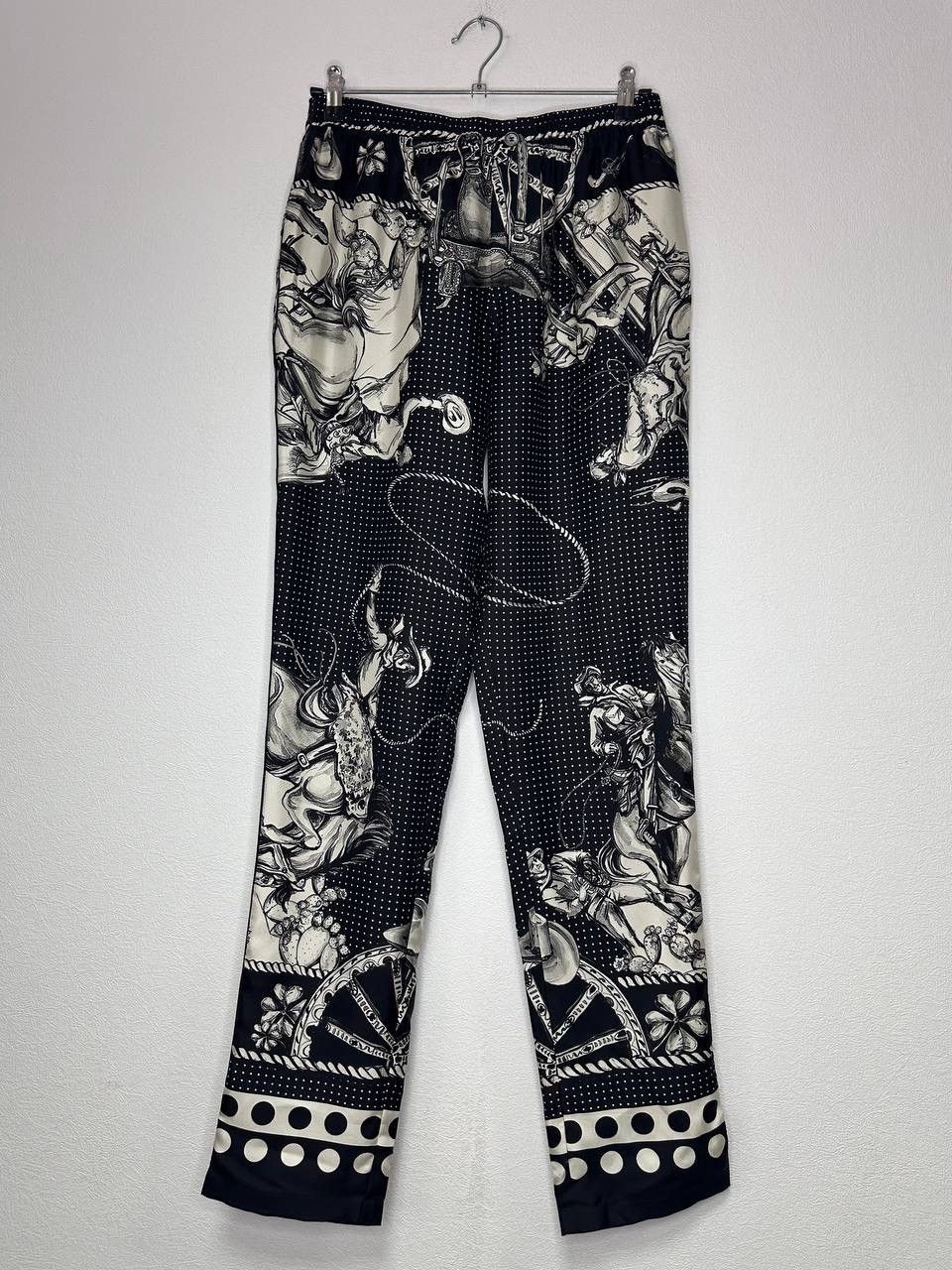 Dolce & Gabbana Dolce & Gabbana Silk Printed Trousers Size 46 Made in Italy Size US 32 / EU 48 - 2 Thumbnail