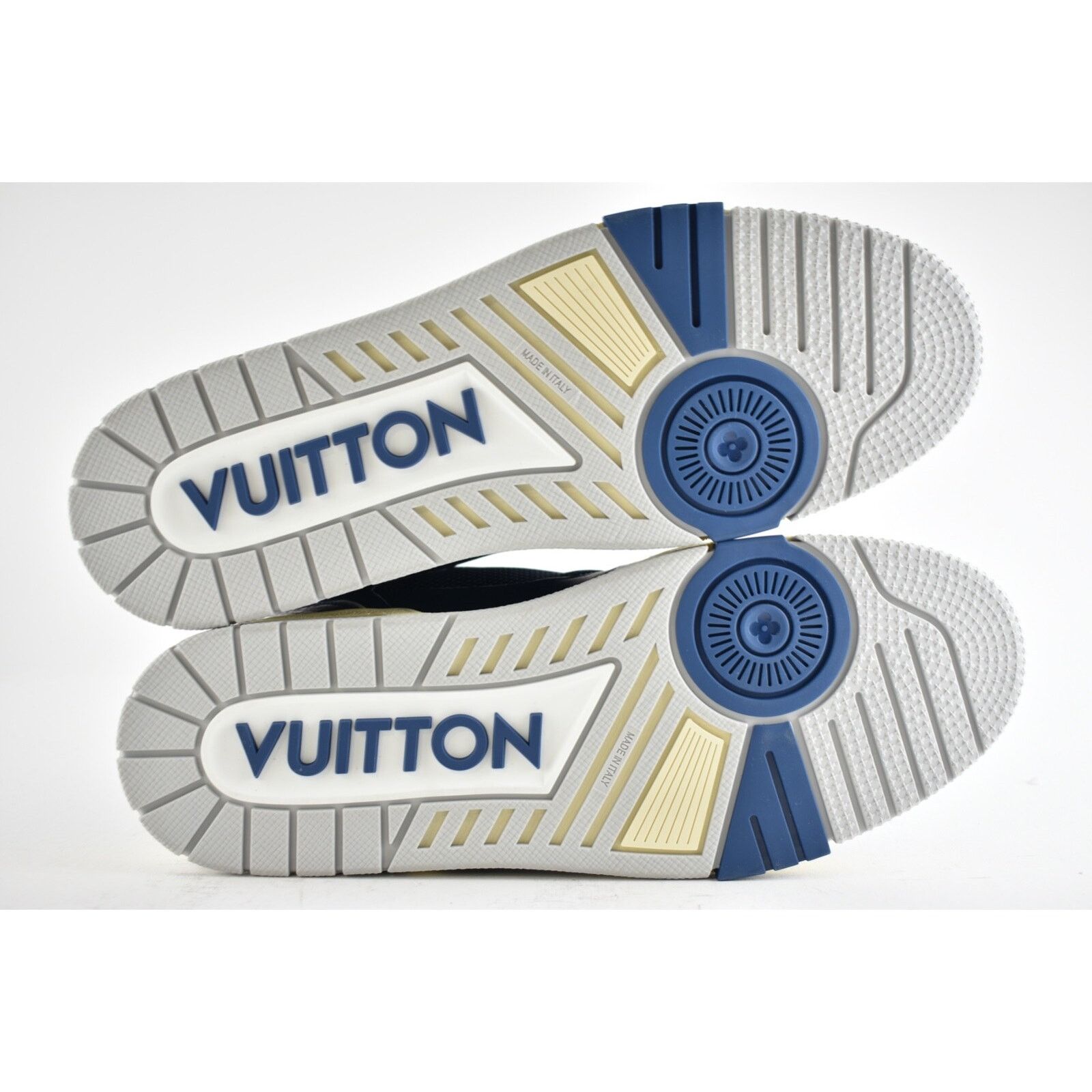 Louis Vuitton Louis Vuitton Blue Low Top Trainer Sneaker LV 8 US 9 9.5 Size US 9 / EU 42 - 12 Thumbnail